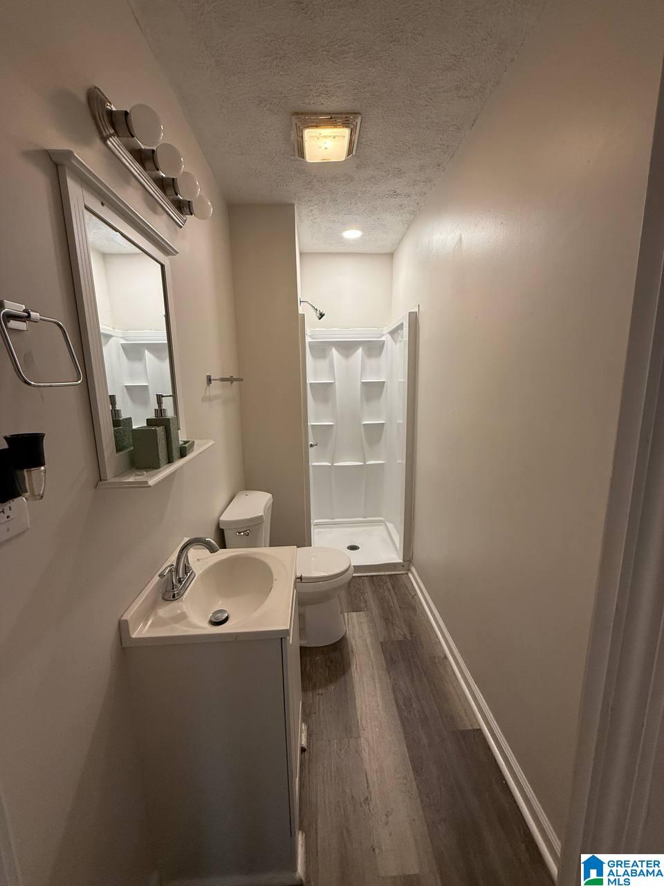 Homes for sale in Phenix City, AL | 1010 11Th Avenue, Phenix City, AL 36867 | MLS# 21440778