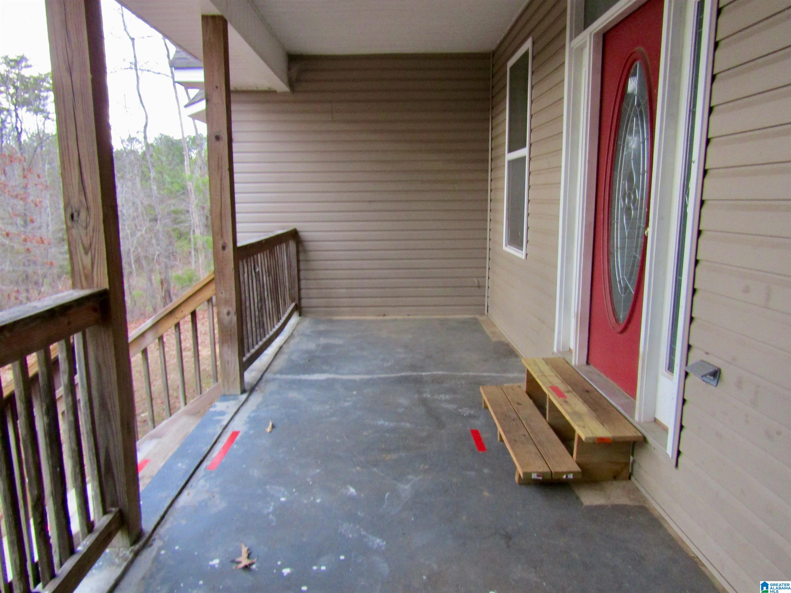 Homes for sale in West Blocton, AL | 1518 Frog Level Road, West Blocton, AL 35184 | MLS# 21440810