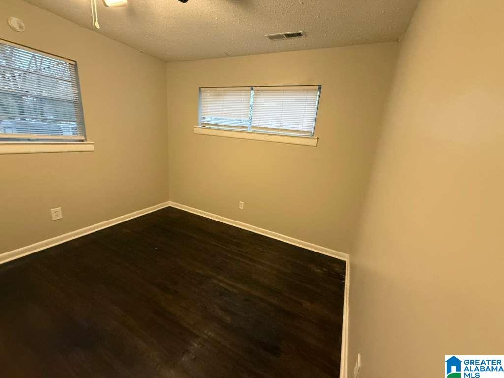 Photo 3 of Single family home for sale at 525 Selma Rd, Bessemer, AL 35020 | MLS# 21440816 | Listing updated on 2026-03-25