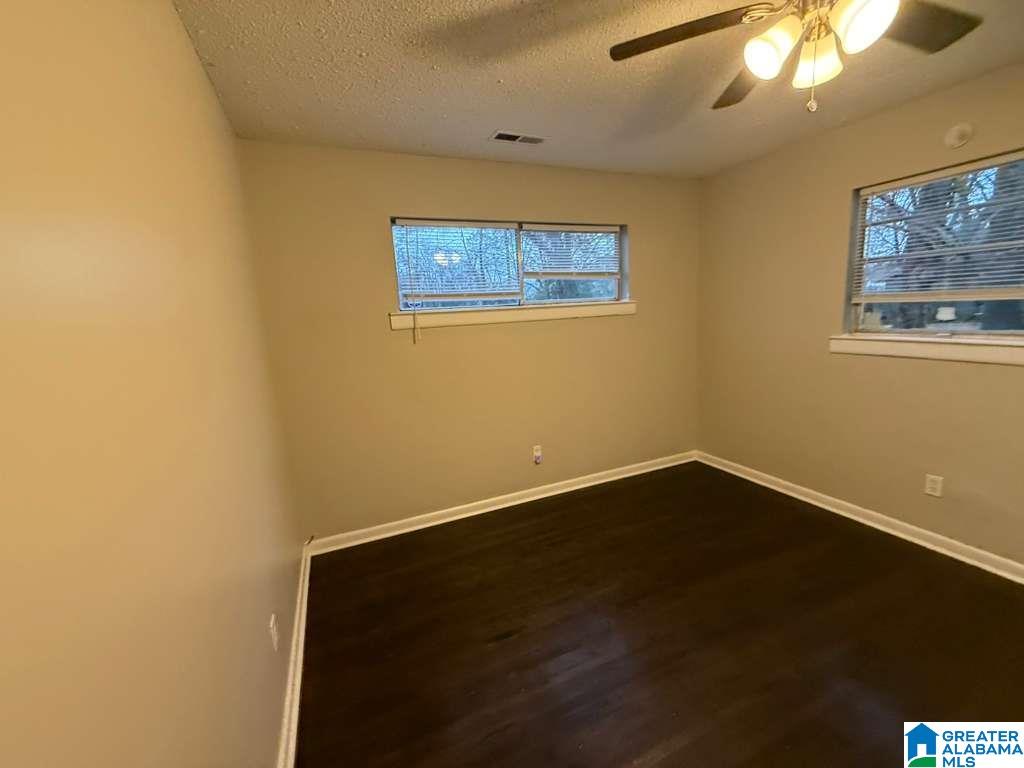 Photo 3 of Single family home for sale at 525 Selma Rd, Bessemer, AL 35020 | MLS# 21440816 | Listing updated on 2026-03-25