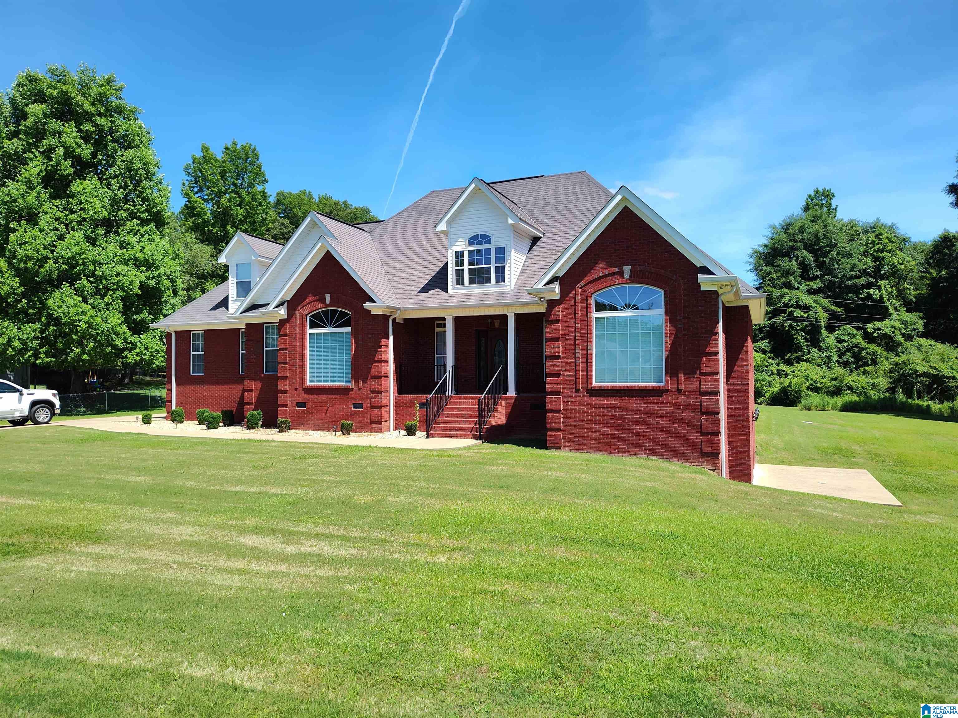 Homes for sale in Sylacauga, AL | 276 Forest Glen Road, Sylacauga, AL 35150 | MLS# 21440826