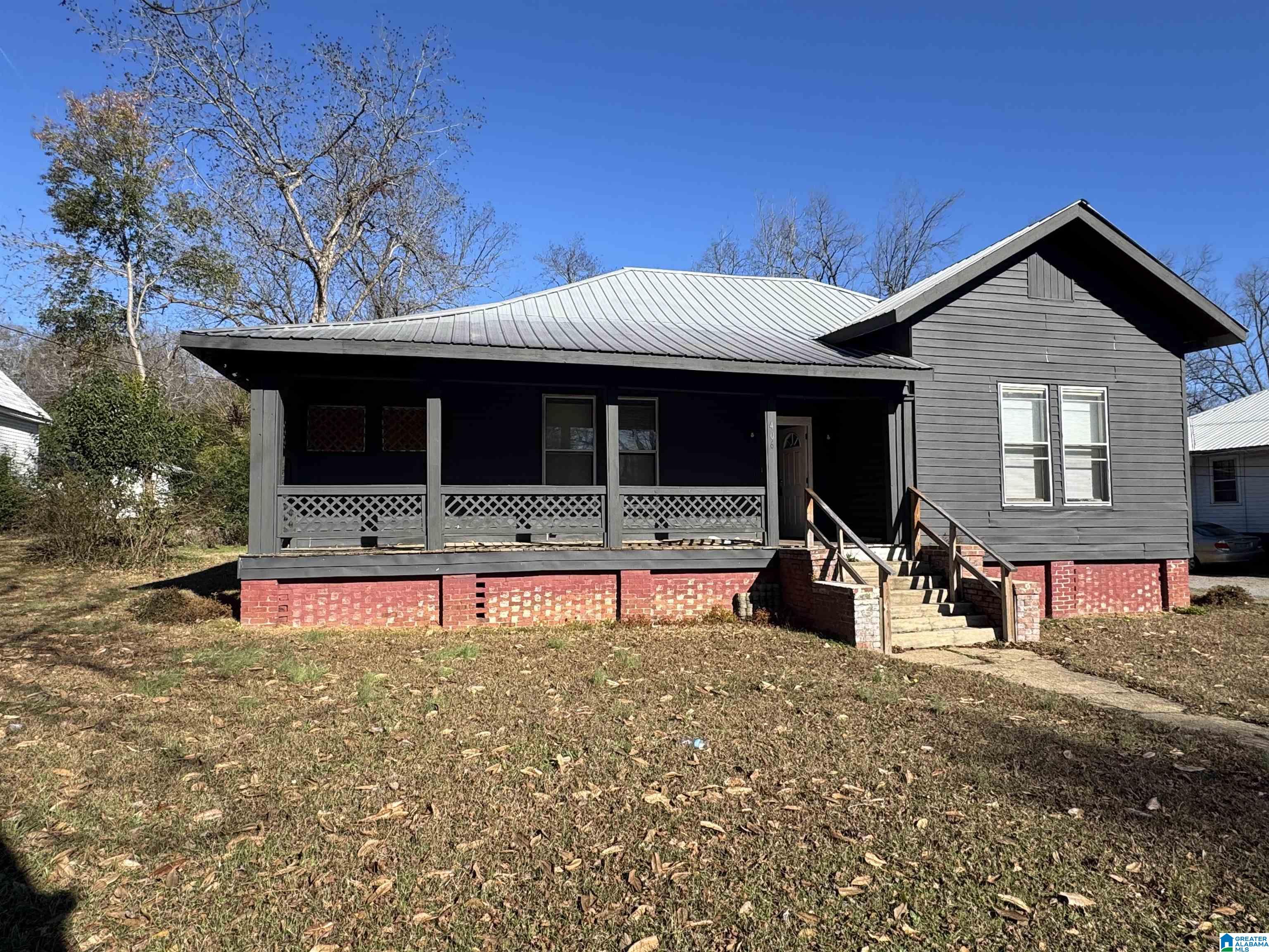 Homes for sale in Talladega, AL | 406 Brignoli Street, Talladega, AL 35160 | MLS# 21440870