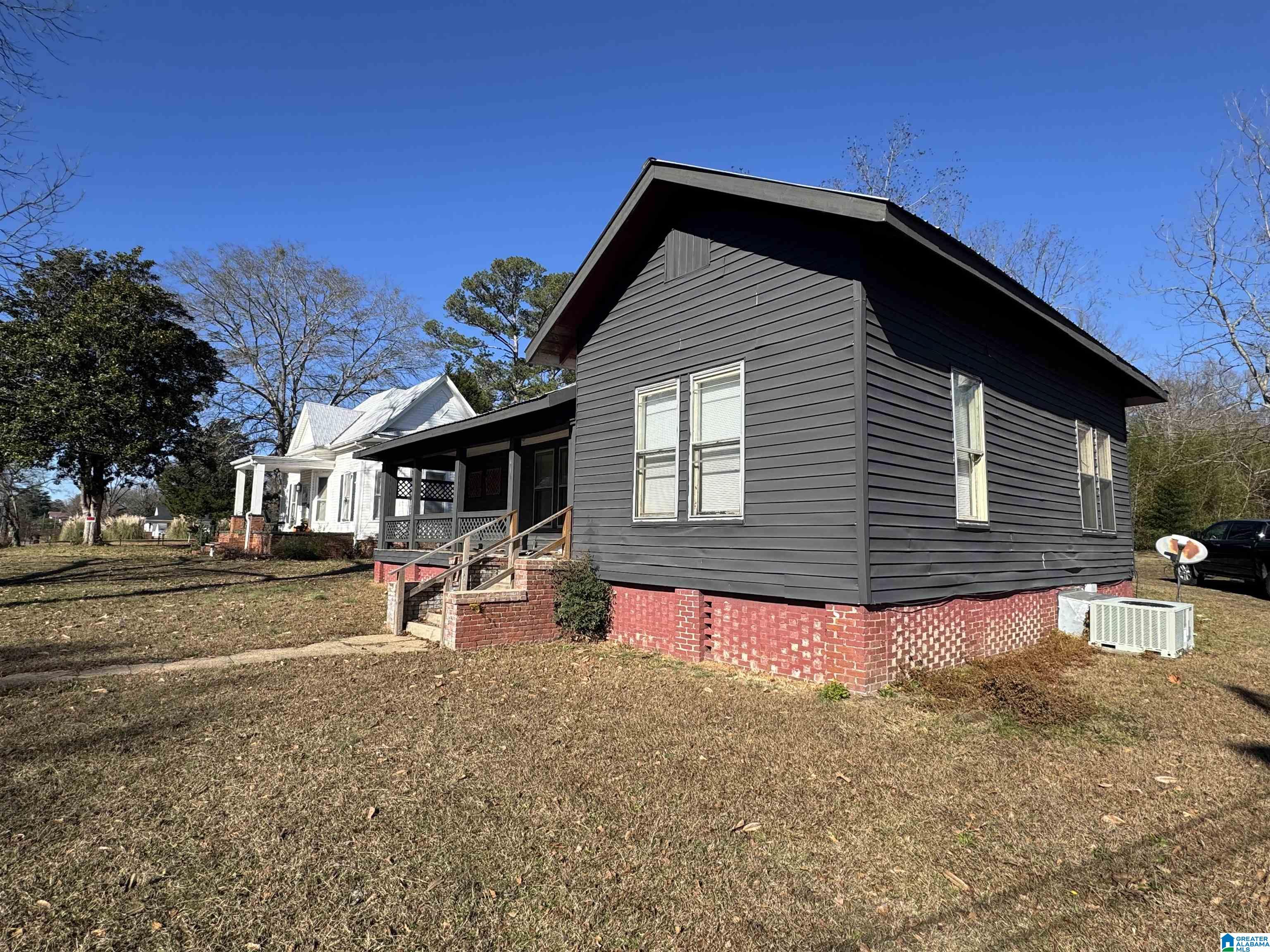 Homes for sale in Talladega, AL | 406 Brignoli Street, Talladega, AL 35160 | MLS# 21440870