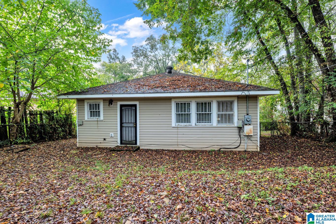 Homes for sale in Birmingham, AL | 2436 29th Street W, Birmingham, AL 35208 | MLS# 21440874