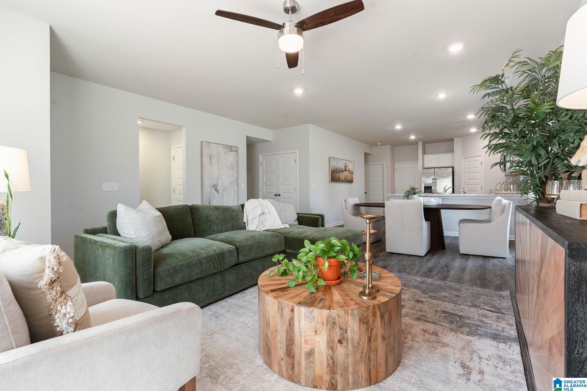 Homes for sale in Calera, AL | 612 Klynes Dr, Calera, AL 35040 | MLS# 21440881