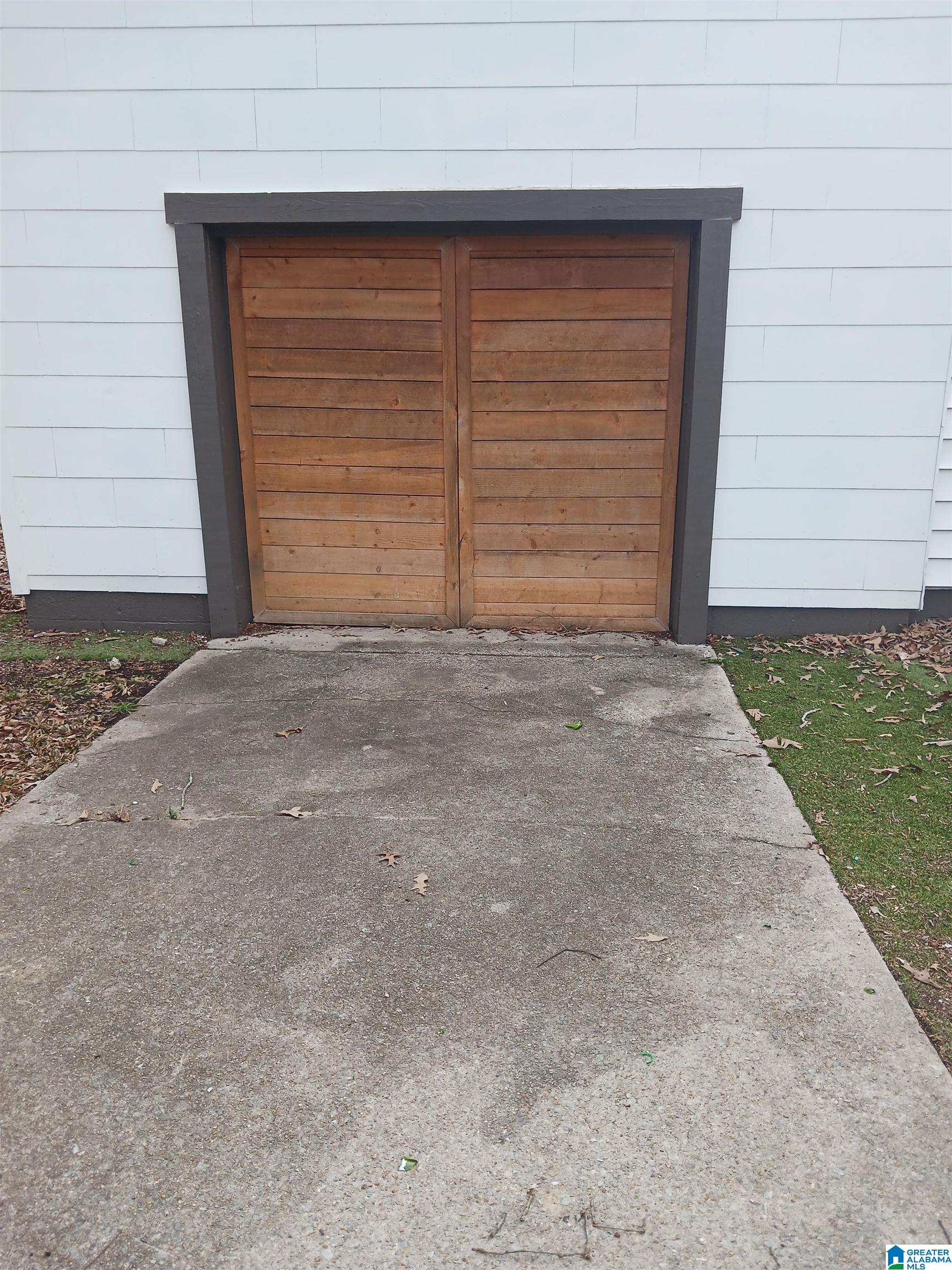 Homes for sale in Midfield, AL | 617 8th Avenue, Midfield, AL 35228 | MLS# 21440887