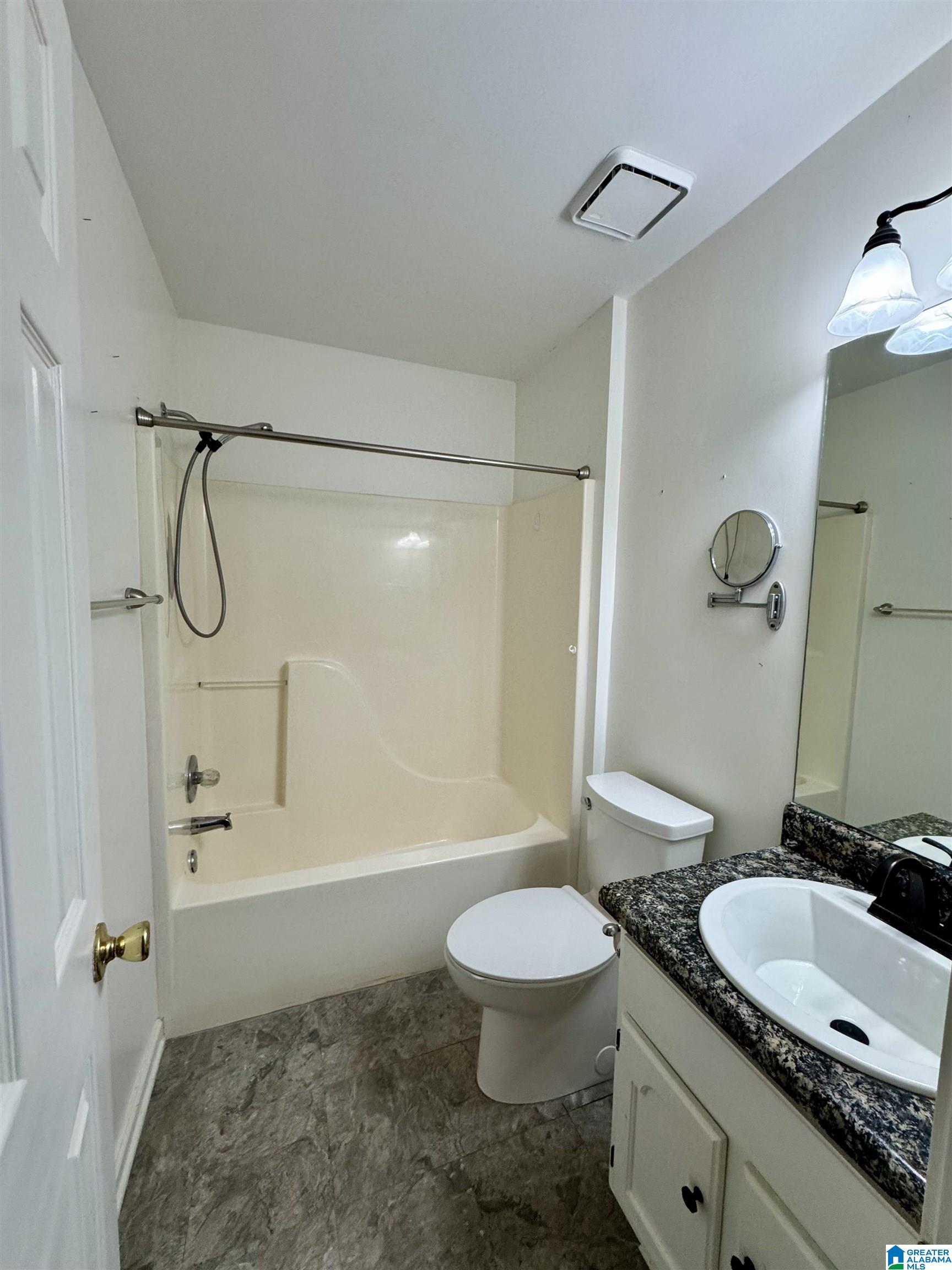 Homes for sale in Gardendale, AL | 5602 Hunter Brook Court, Gardendale, AL 35071 | MLS# 21440917