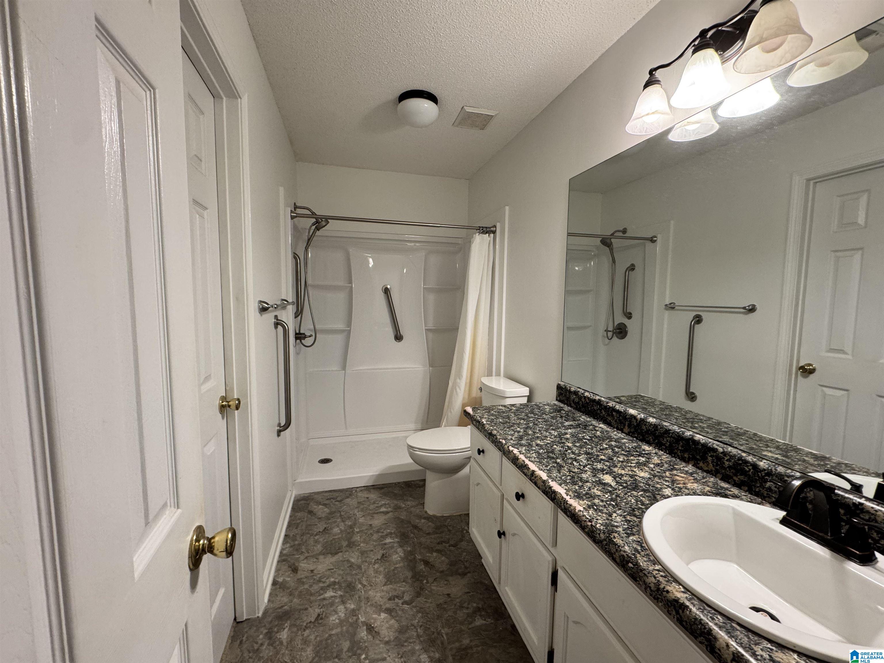 Homes for sale in Gardendale, AL | 5602 Hunter Brook Court, Gardendale, AL 35071 | MLS# 21440917