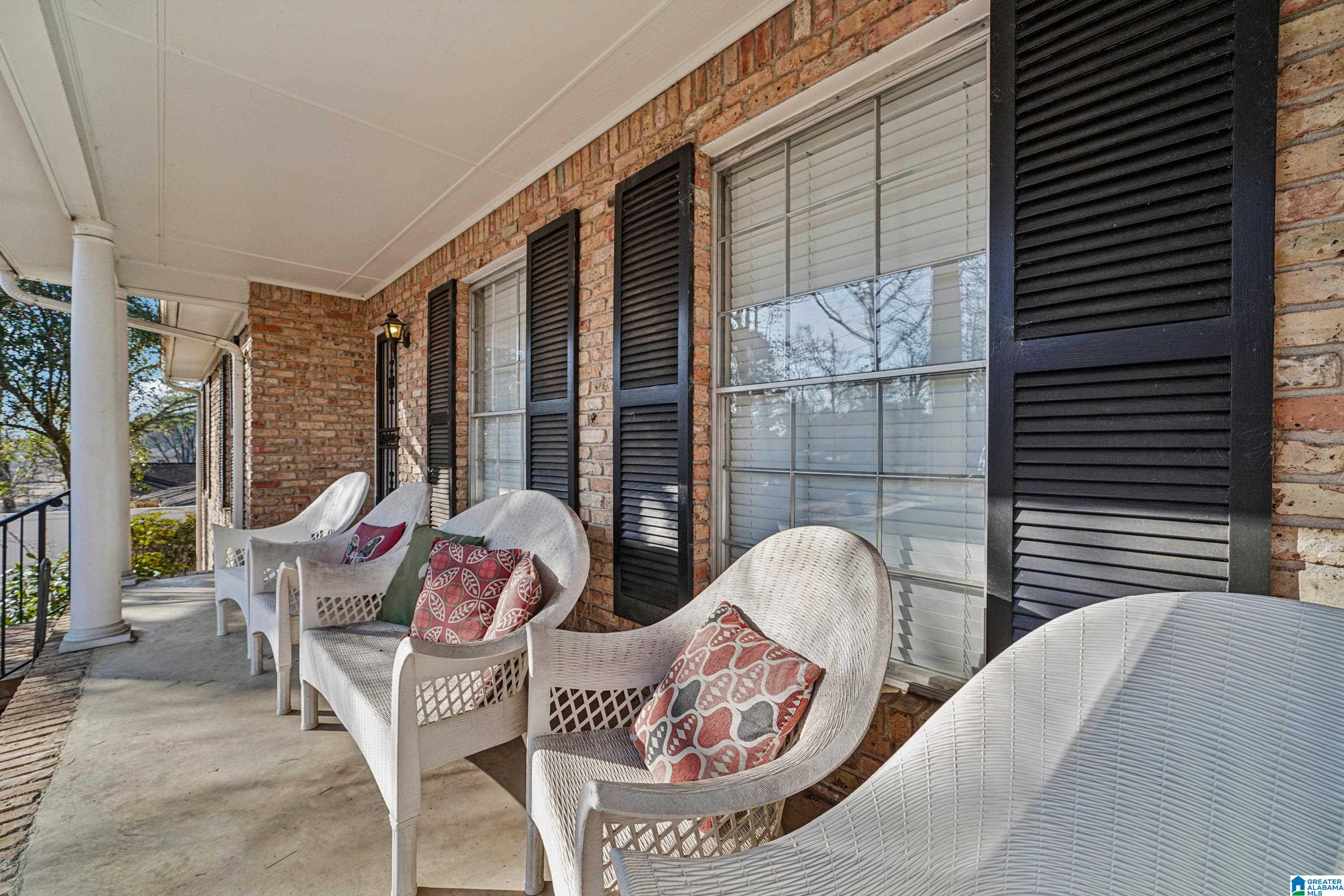 Homes for sale in Center Point, AL | 900 20Th Avenue Nw, Center Point, AL 35215 | MLS# 21440935