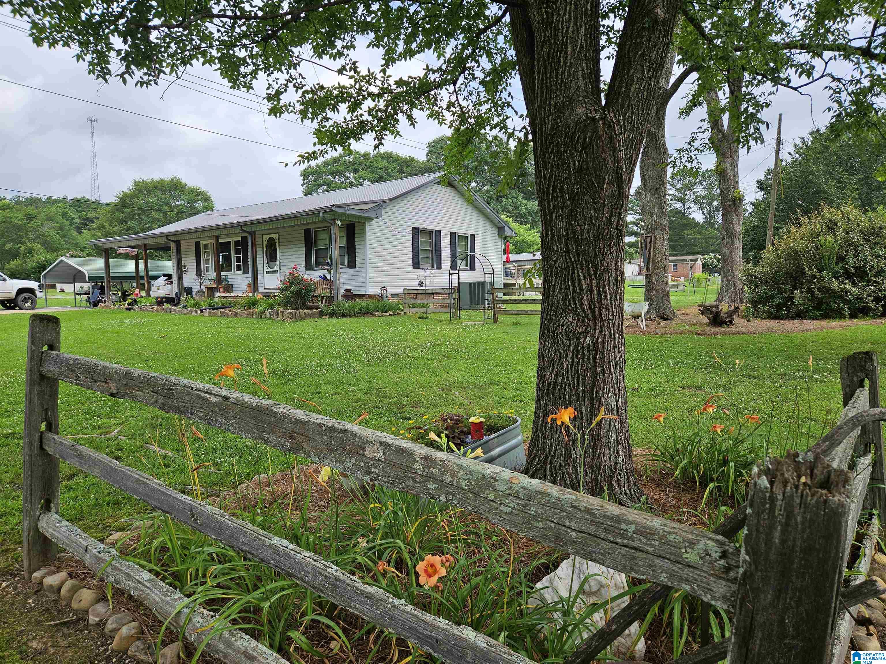 Homes for sale in Steele, AL | 75 Moore Street, Steele, AL 35987 | MLS# 21440947