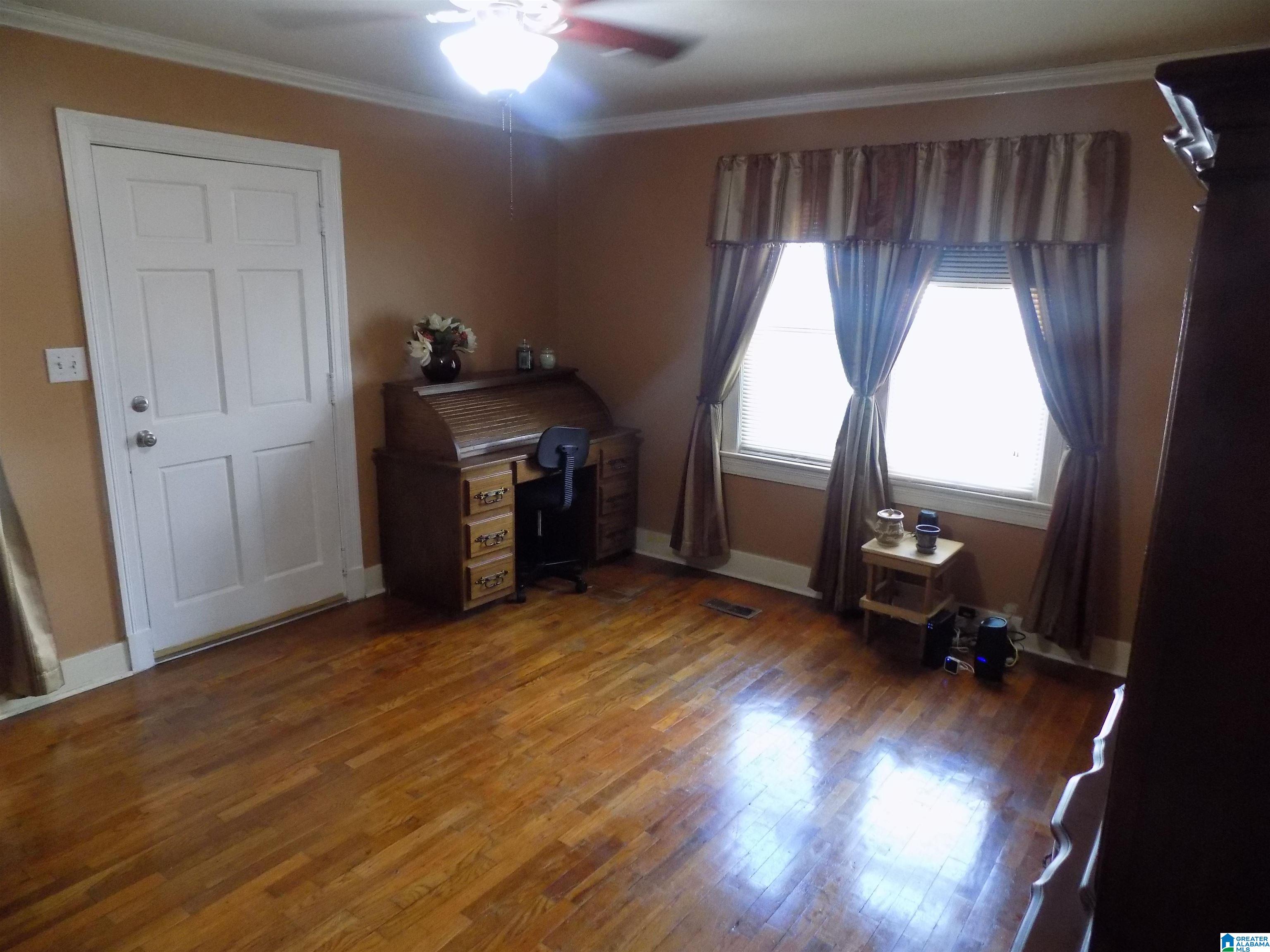 Homes for sale in Hueytown, AL | 1805 28Th Avenue N, Hueytown, AL 35023 | MLS# 21440961