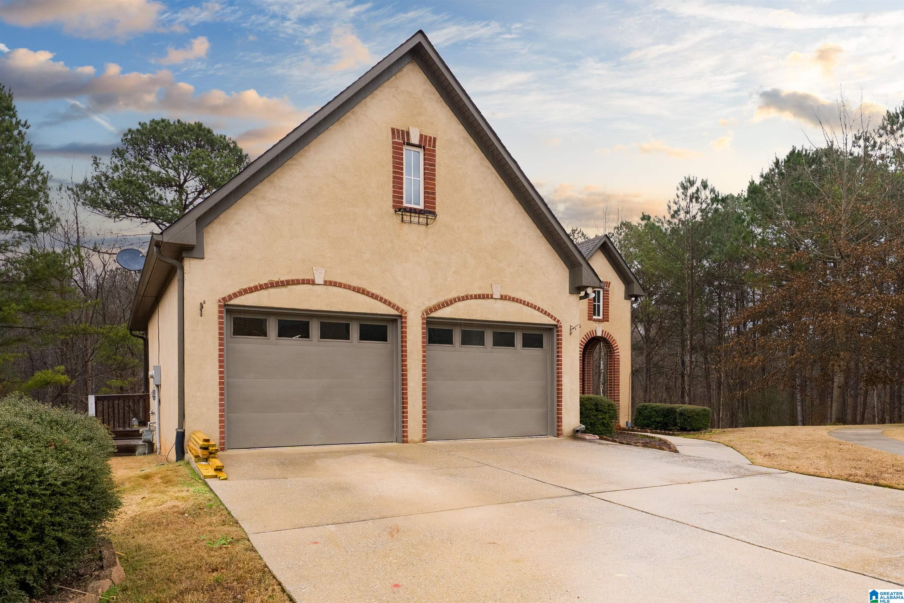 Homes for sale in Pelham, AL | 1127 Weybridge Way, Pelham, AL 35124 | MLS# 21440966