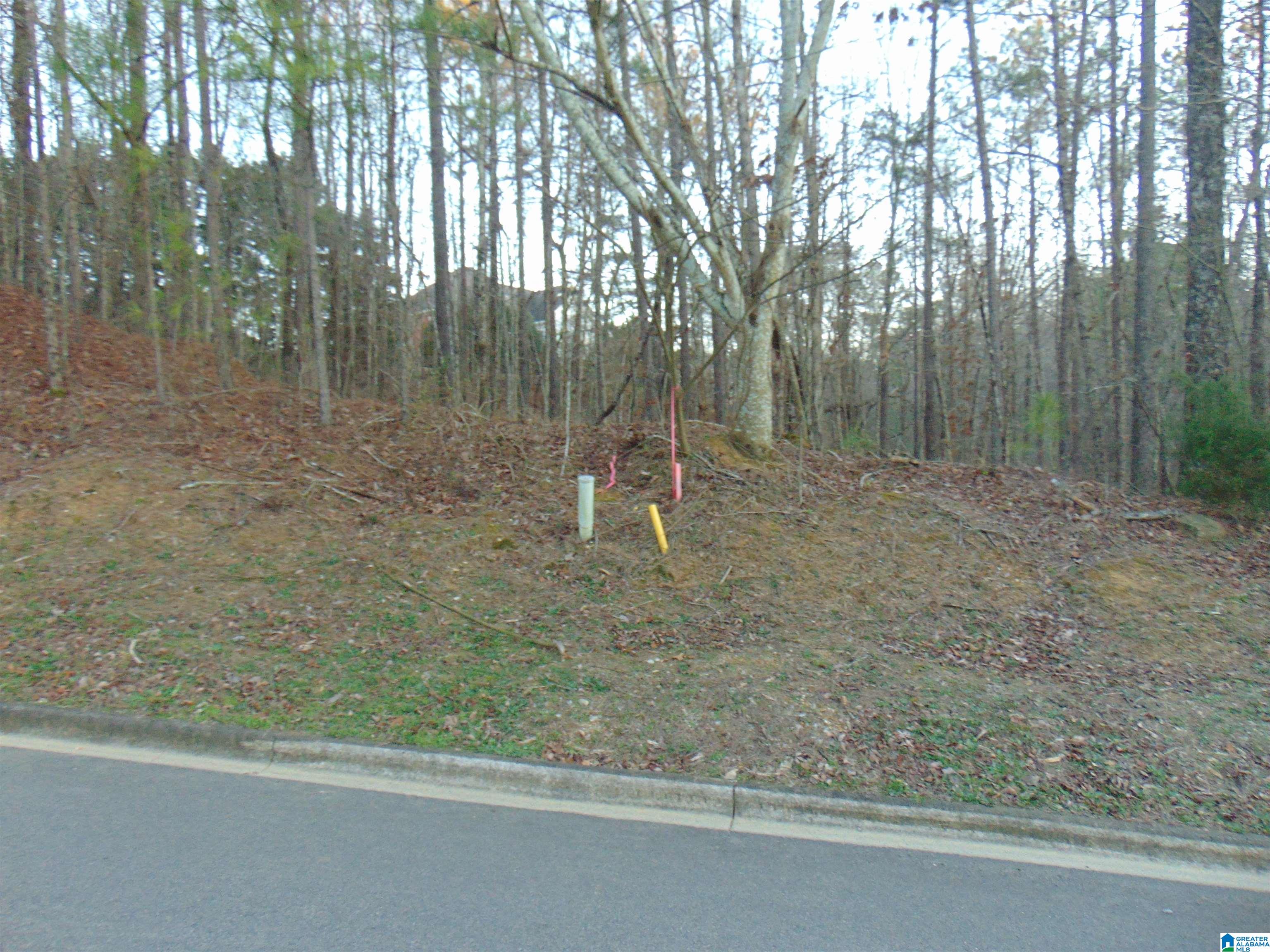 112 JEWELL CIRCLE