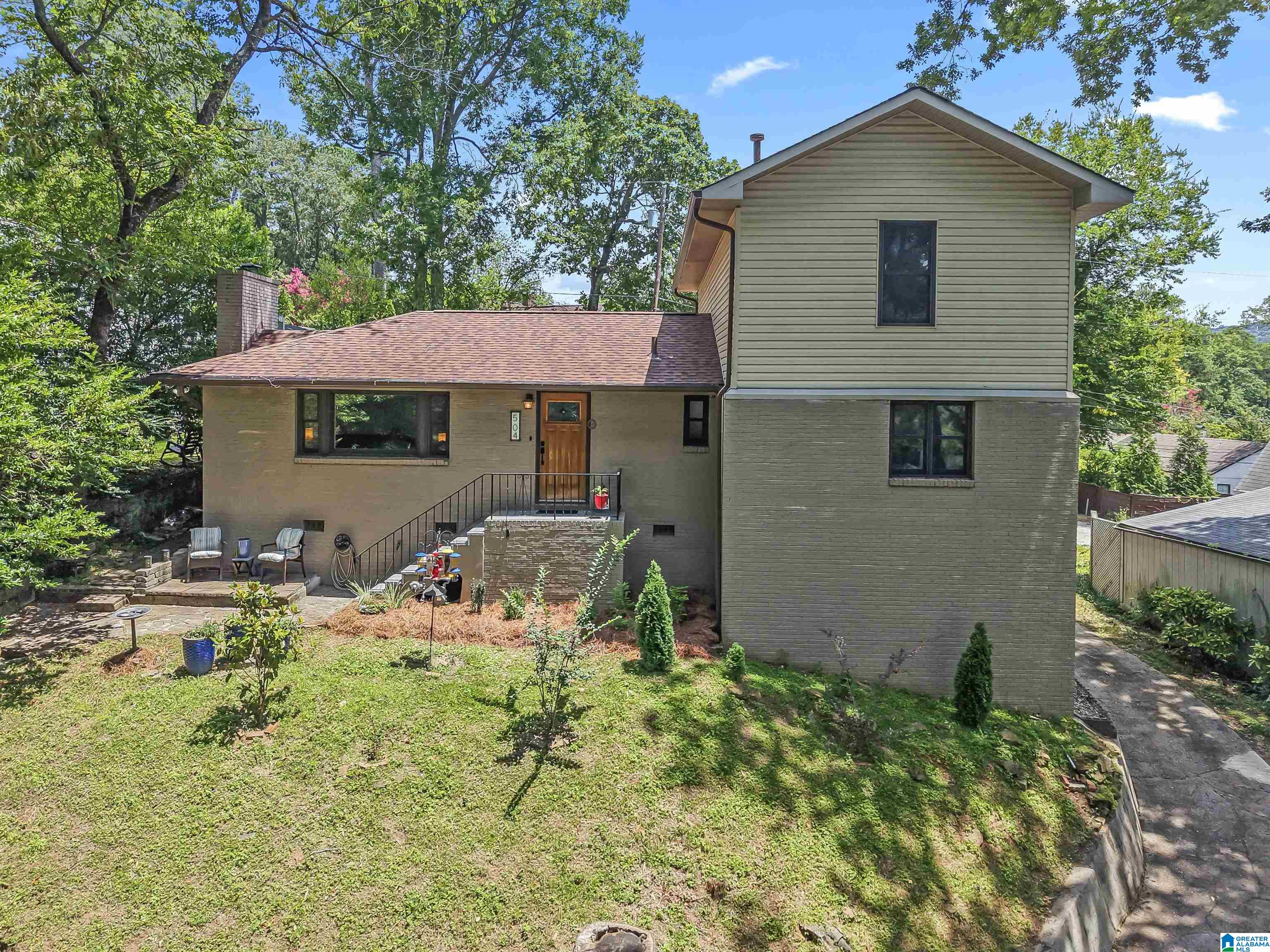 1st image of 504 Devon Dr, Homewood, AL 35209 | MLS# 21441000