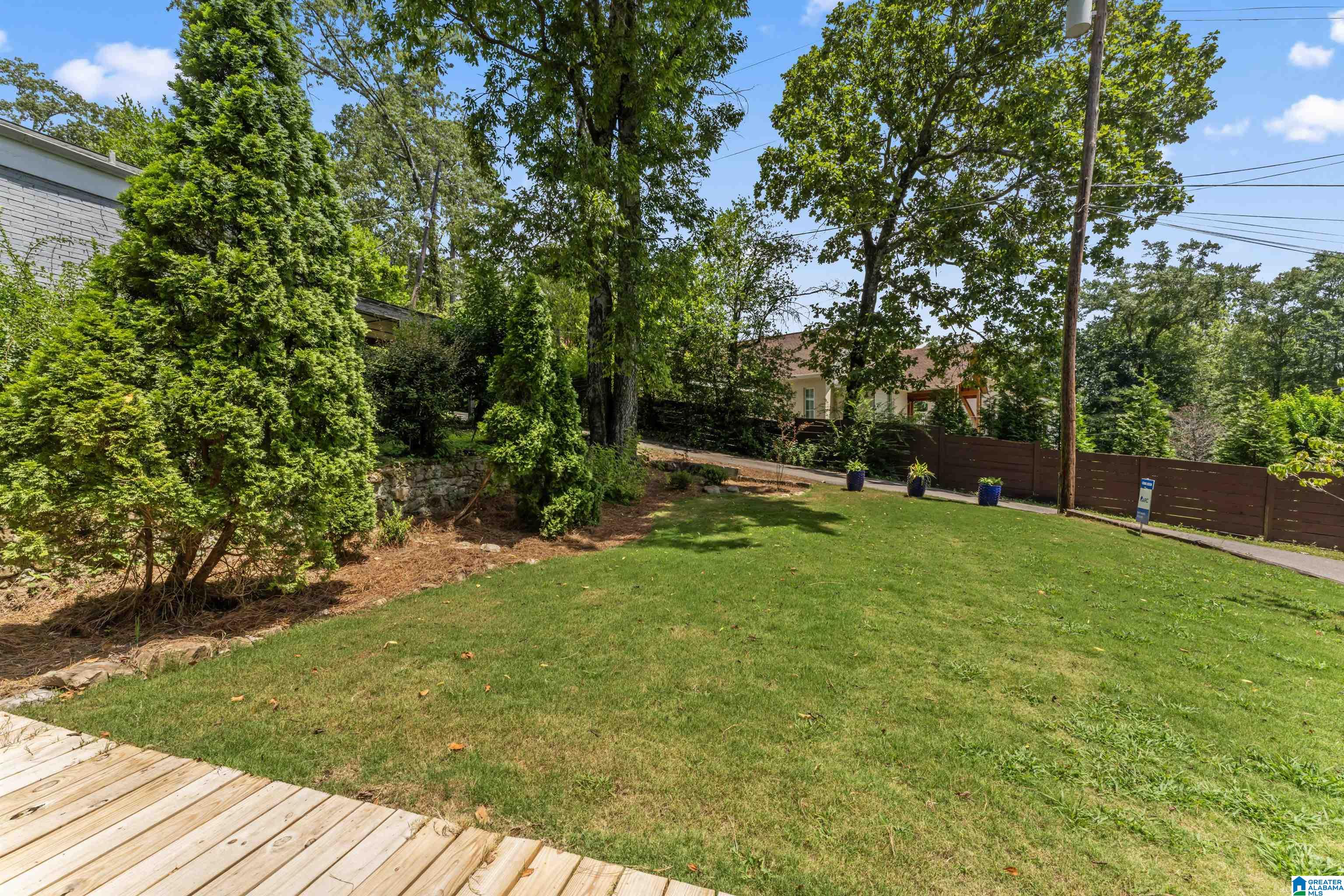 Homes for sale in Homewood, AL | 504 Devon Dr, Homewood, AL 35209 | MLS# 21441000