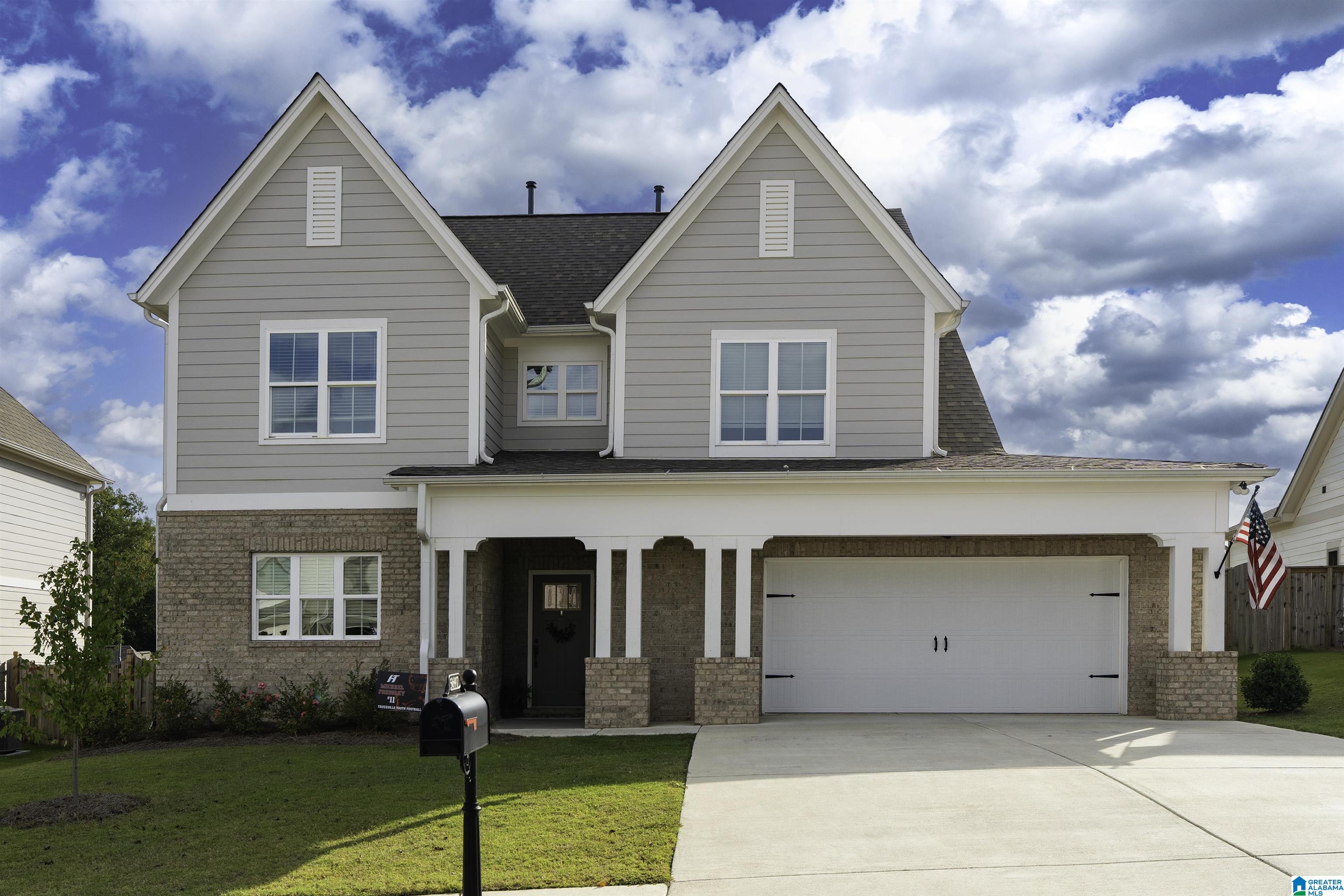 5697 LONG VIEW TRAIL