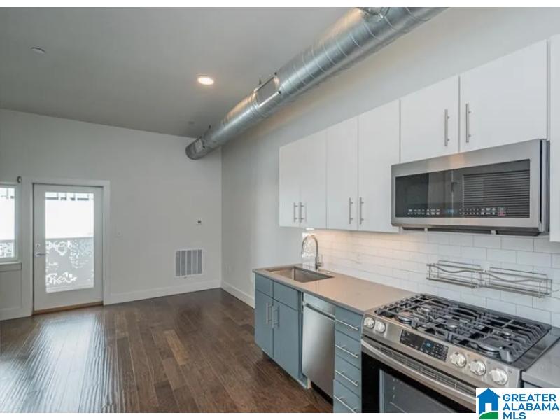 Homes for sale in Birmingham, AL | 1801 2Nd Avenue N #410, Birmingham, AL 35203 | MLS# 21441029