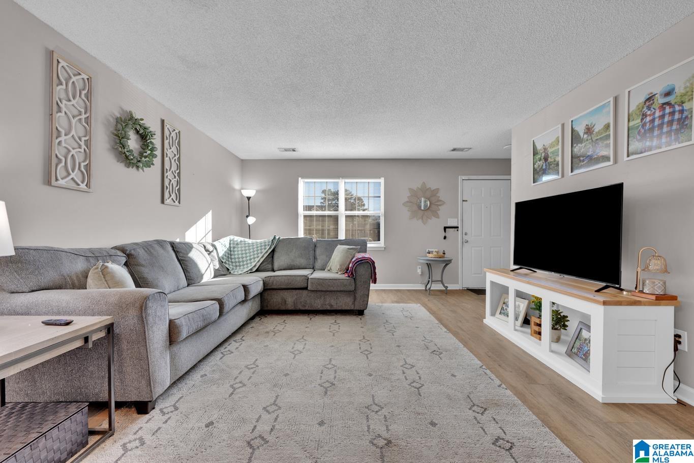 Homes for sale in Alabaster, AL | 1531 Applegate Lane, Alabaster, AL 35007 | MLS# 21441035