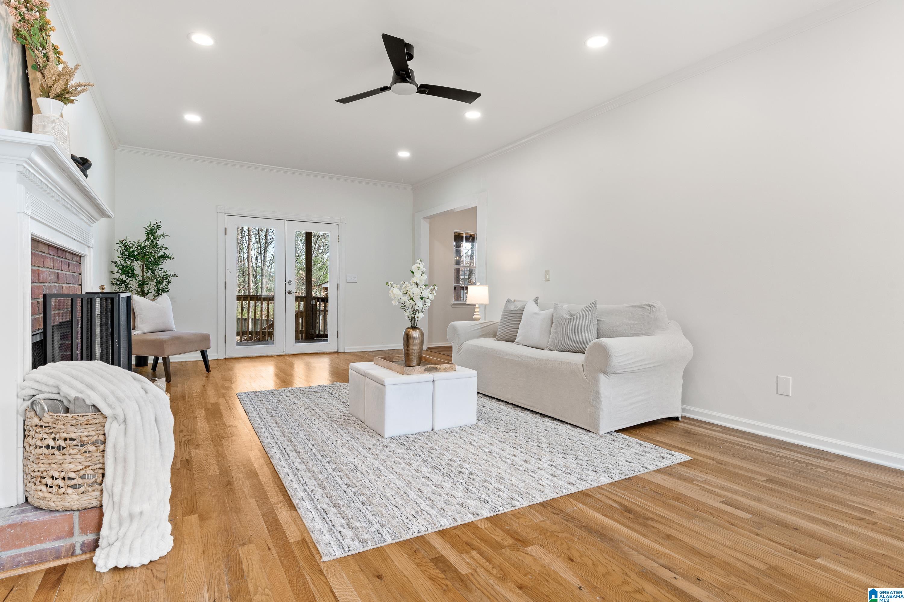 Homes for sale in Alabaster, AL | 120 Sterling Gate Dr, Alabaster, AL 35007 | MLS# 21441043