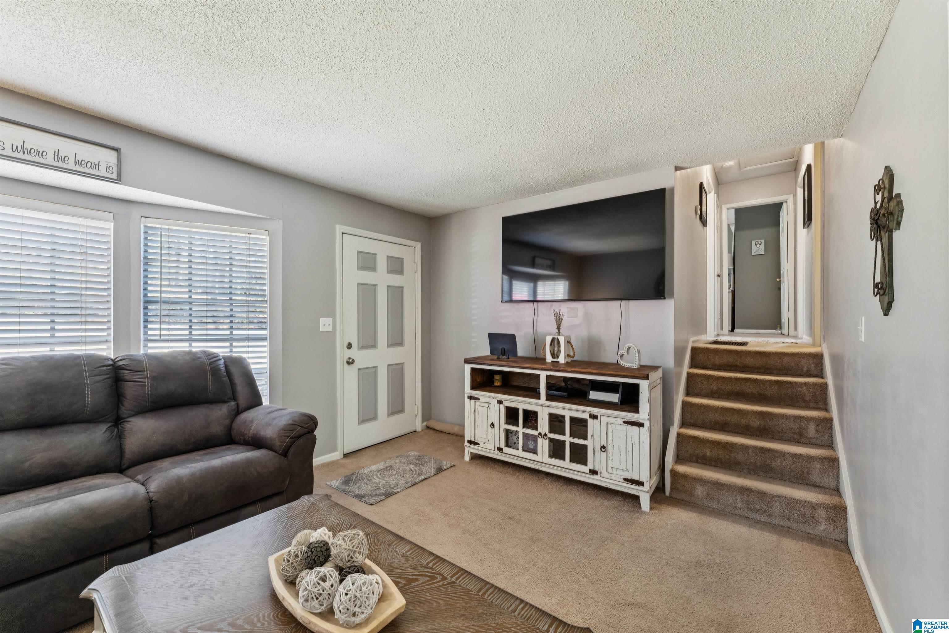 Homes for sale in Pinson, AL | 5949 Dewey Heights Road, Pinson, AL 35126 | MLS# 21441086