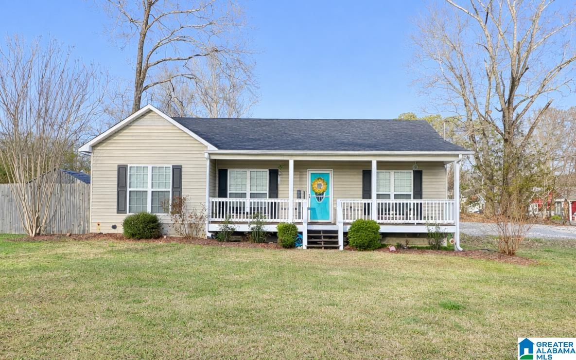 Homes for sale in Pell City, AL | 3105 7th Avenue N, Pell City, AL 35125 | MLS# 21441115