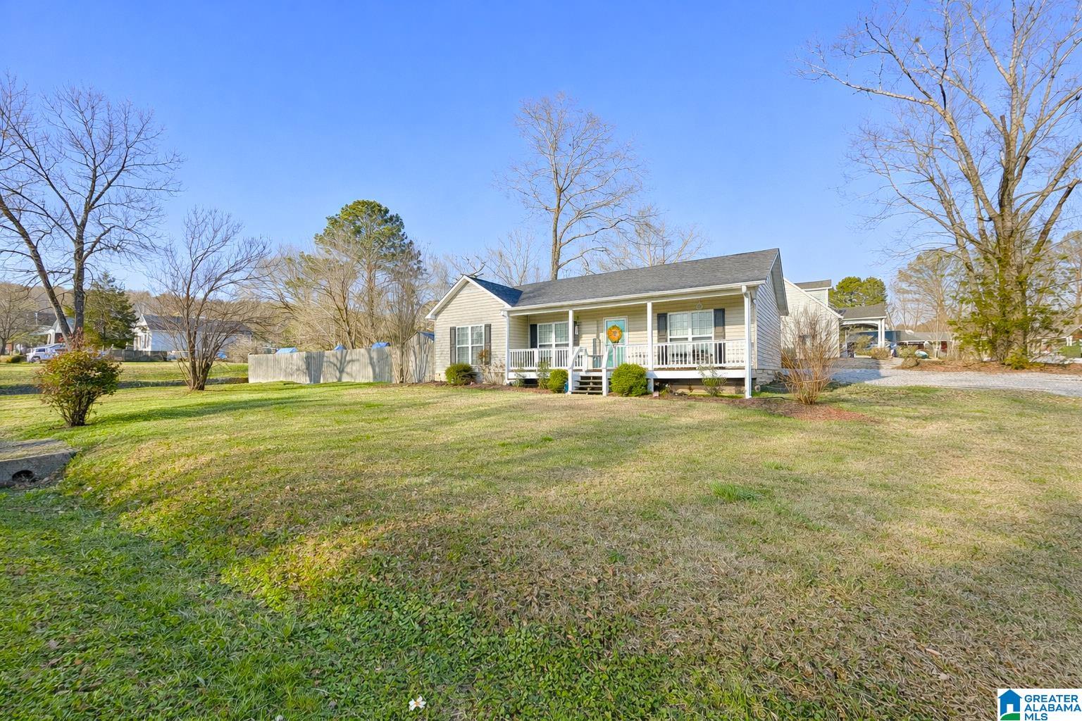 Homes for sale in Pell City, AL | 3105 7Th Avenue N, Pell City, AL 35125 | MLS# 21441115