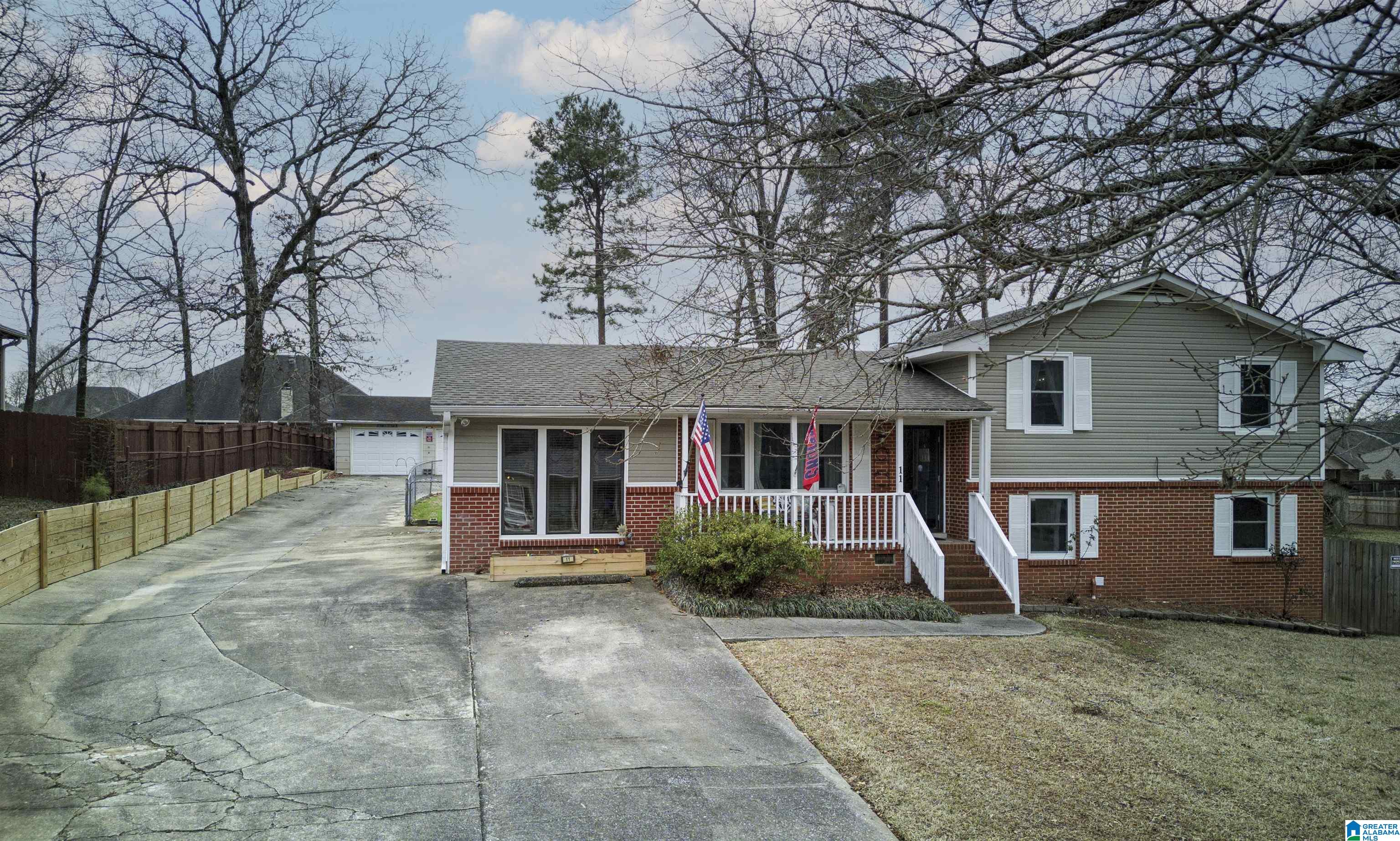 Homes for sale in Montevallo, AL | 11 Oakdale Dr, Montevallo, AL 35115 | MLS# 21441150