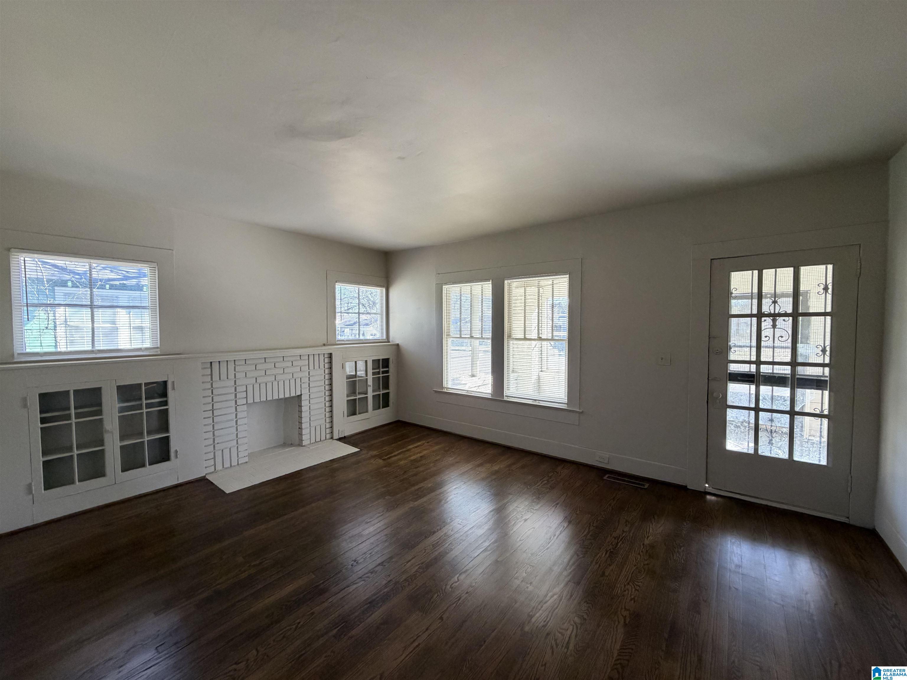 Homes for sale in Birmingham, AL | 2610 Avenue I, Birmingham, AL 35218 | MLS# 21441165