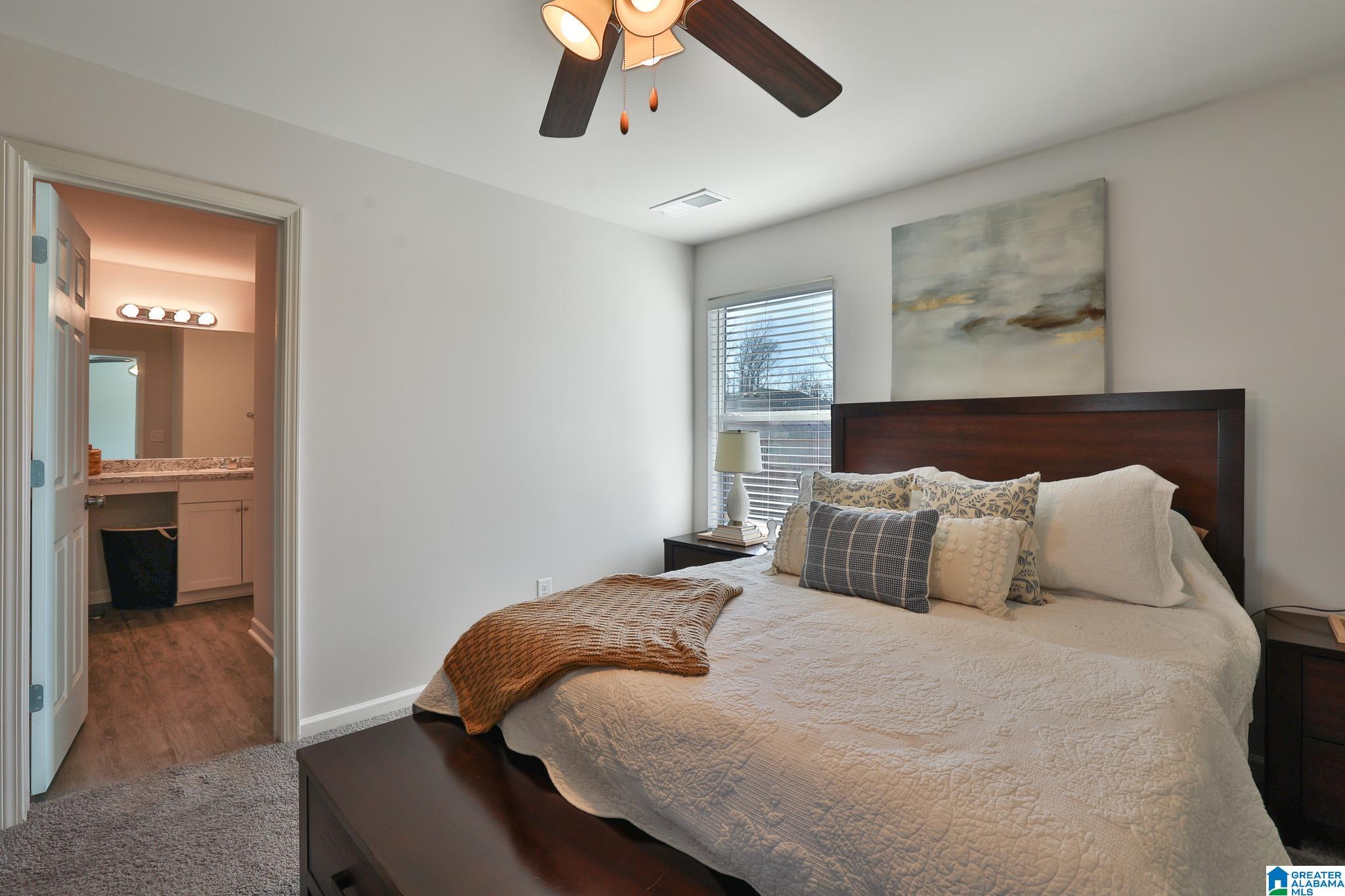 Photo 3 of Single family home for sale at 40 Buckhorn Ln, Lincoln, AL 35096 | MLS# 21441182 | Listing updated on 2026-04-13