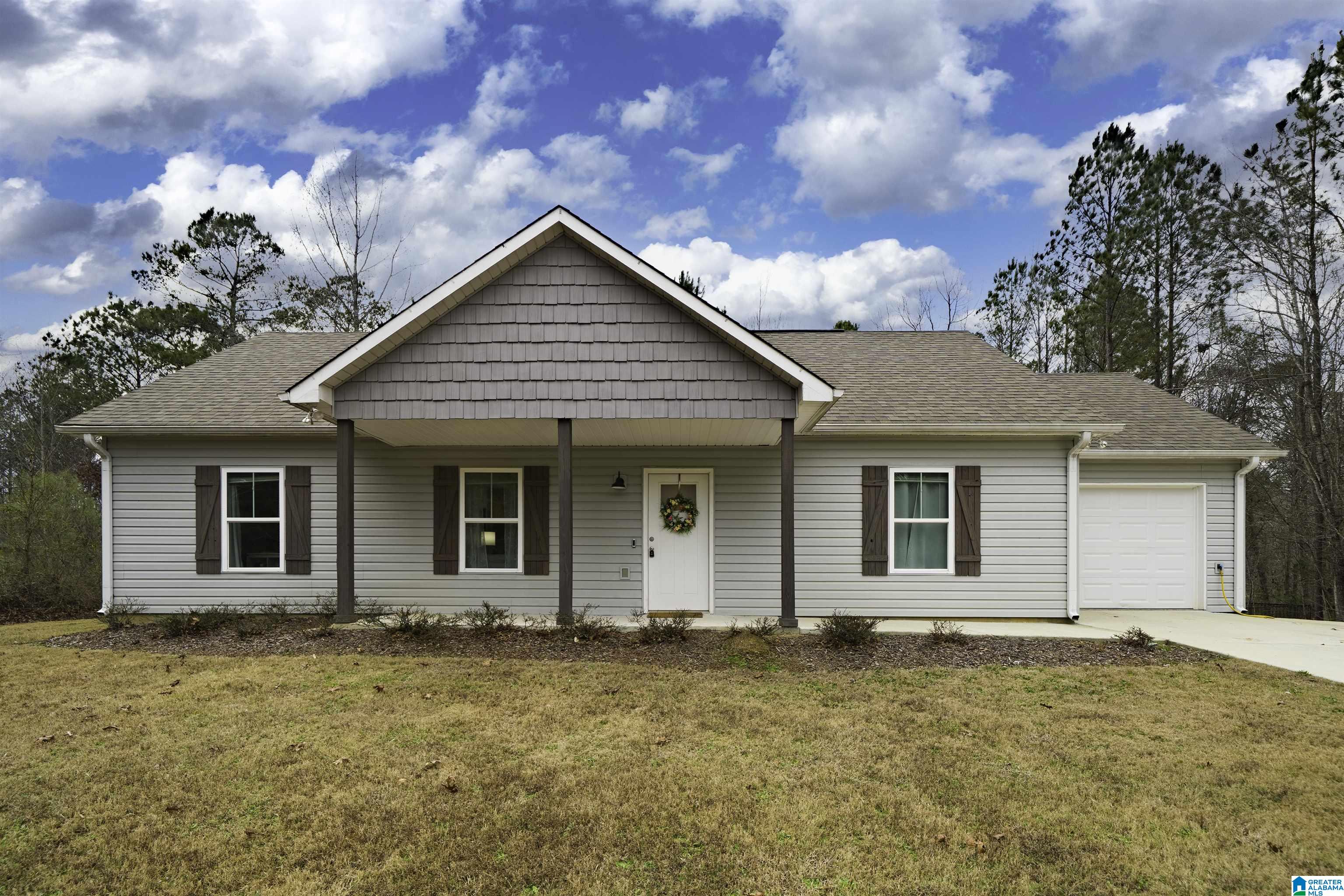 Homes for sale in Odenville, AL | 100 Parkwood Way, Odenville, AL 35120 | MLS# 21441197