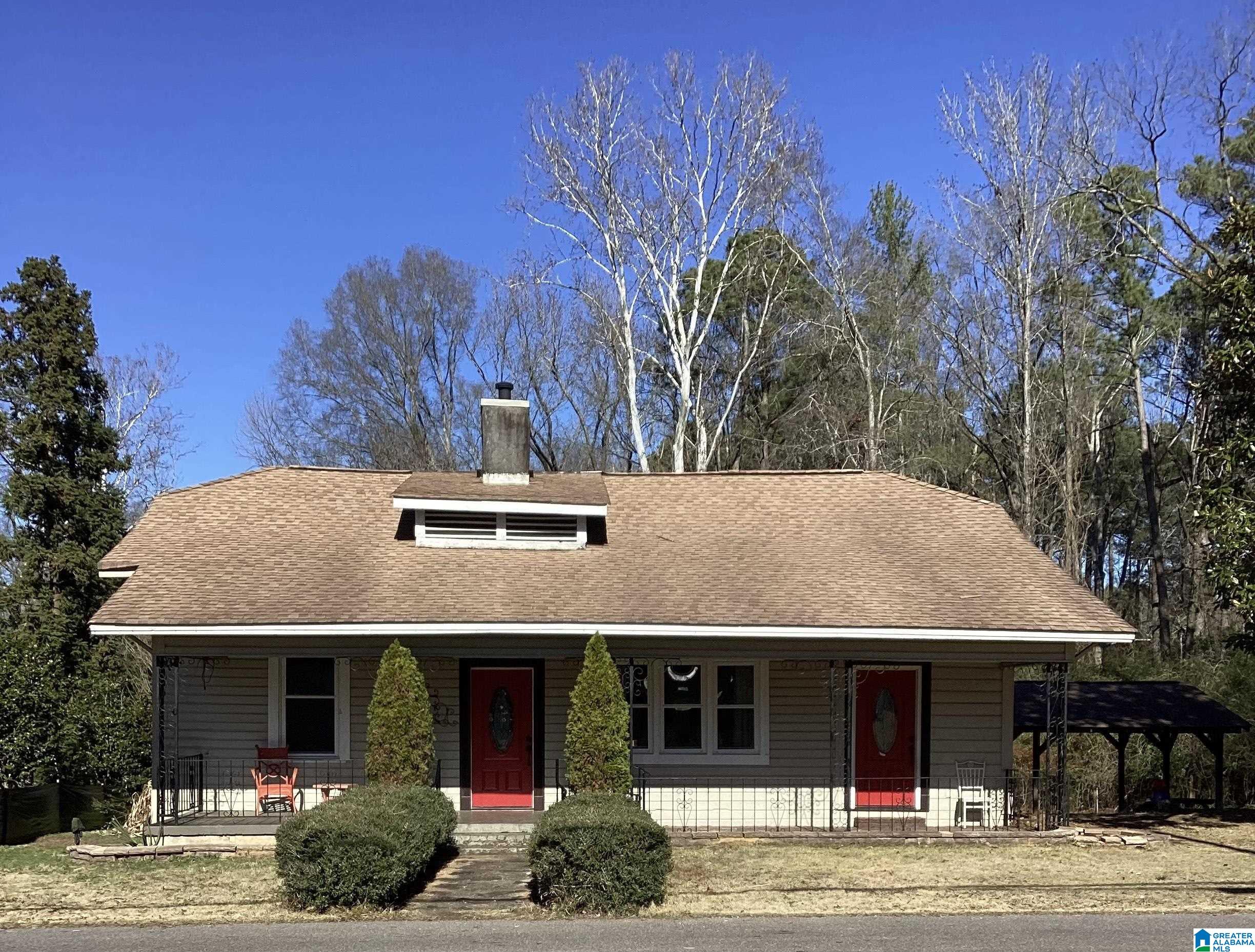 Homes for sale in Columbiana, AL | 110 Carter Lane, Columbiana, AL 35051 | MLS# 21441200