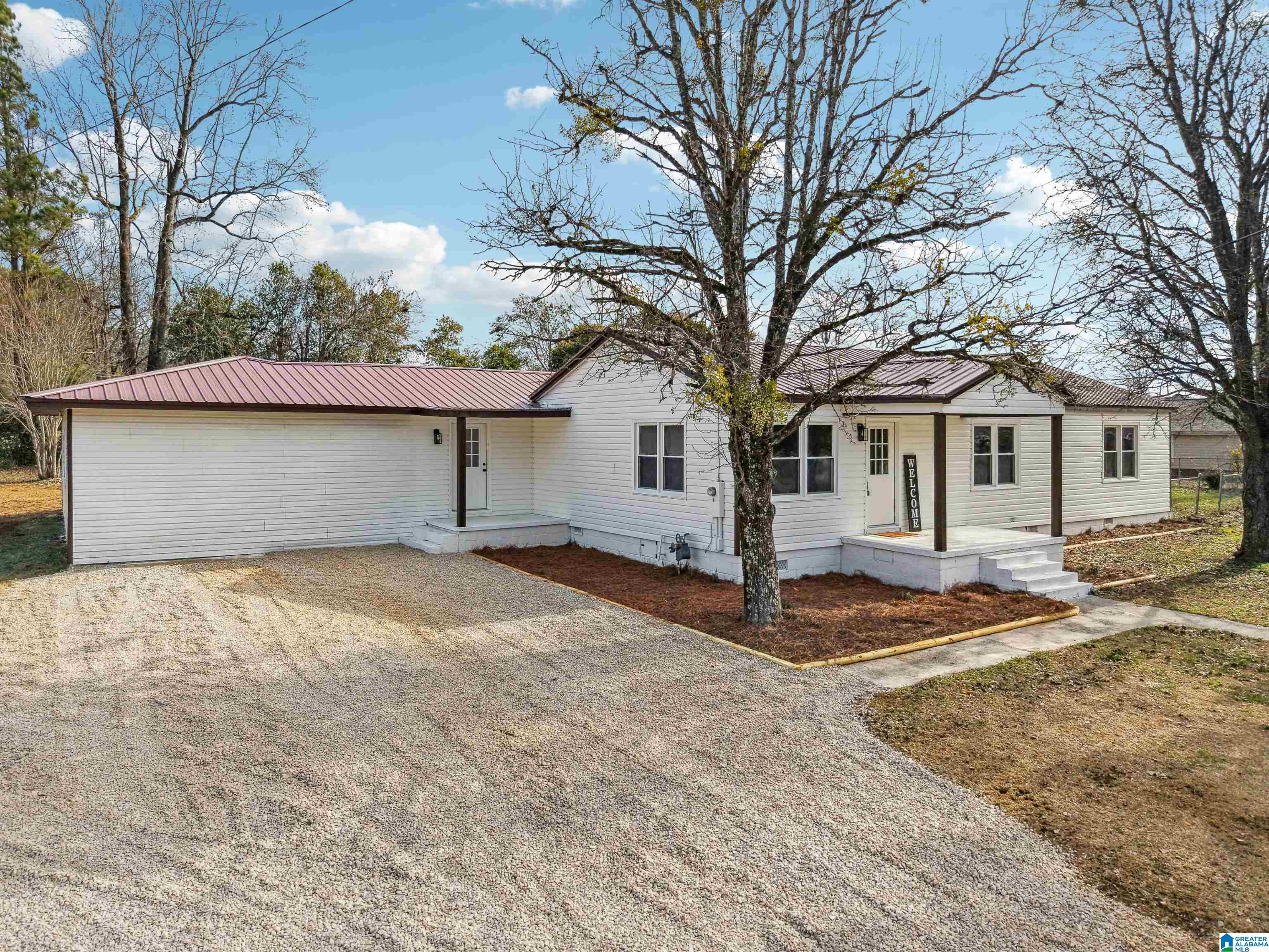 Homes for sale in Columbiana, AL | 475 County Hwy 47, Columbiana, AL 35051 | MLS# 21441207