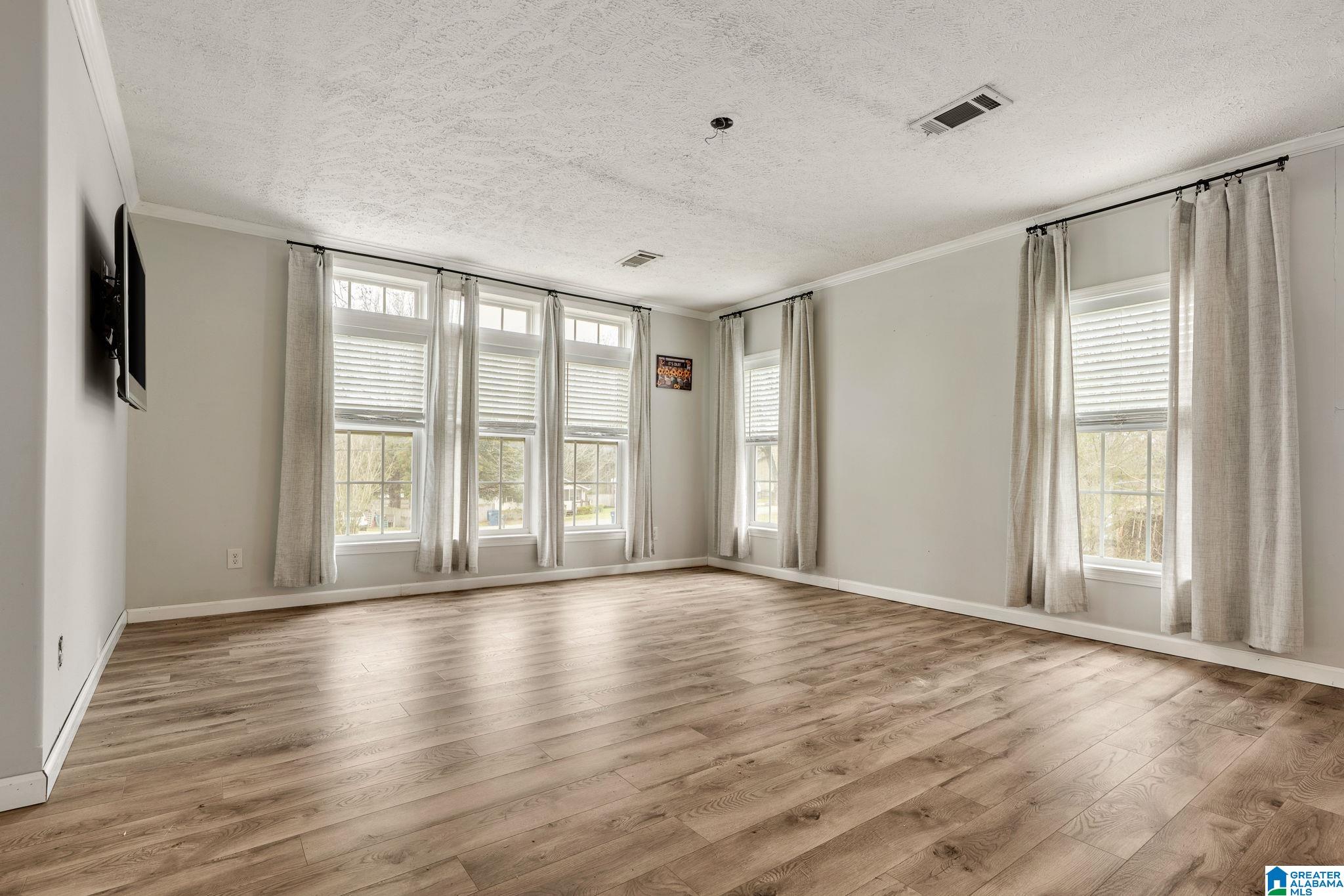 Homes for sale in Maylene, AL | 184 Maylene Lane, Maylene, AL 35114 | MLS# 21441217