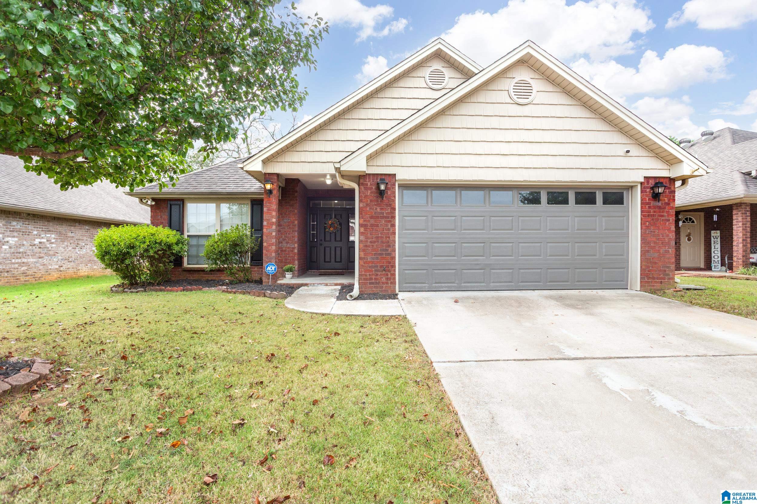 Homes for sale in Moody, AL | 2058 Edgewood Dr, Moody, AL 35004 | MLS# 21441238