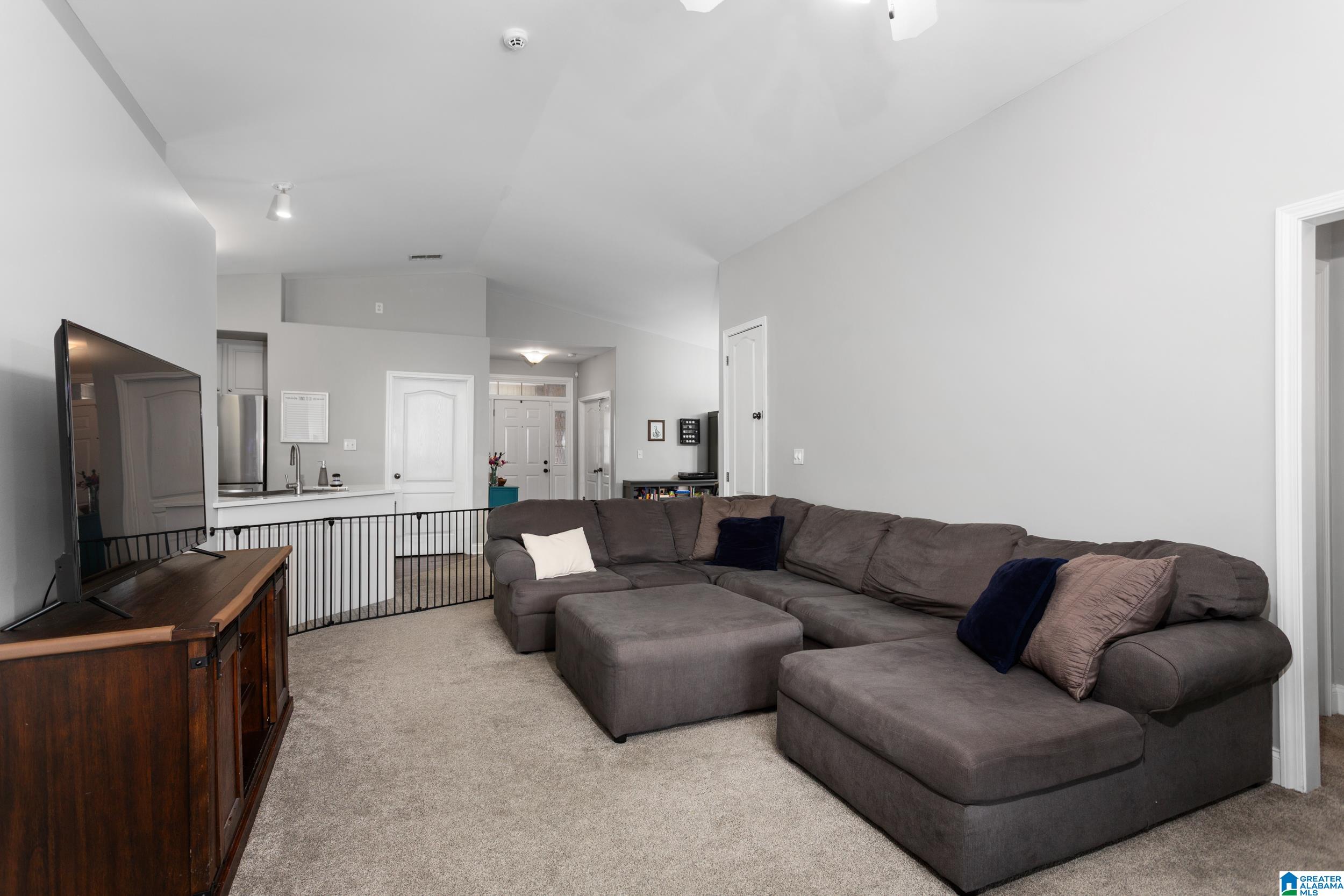 Homes for sale in Moody, AL | 2058 Edgewood Dr, Moody, AL 35004 | MLS# 21441238