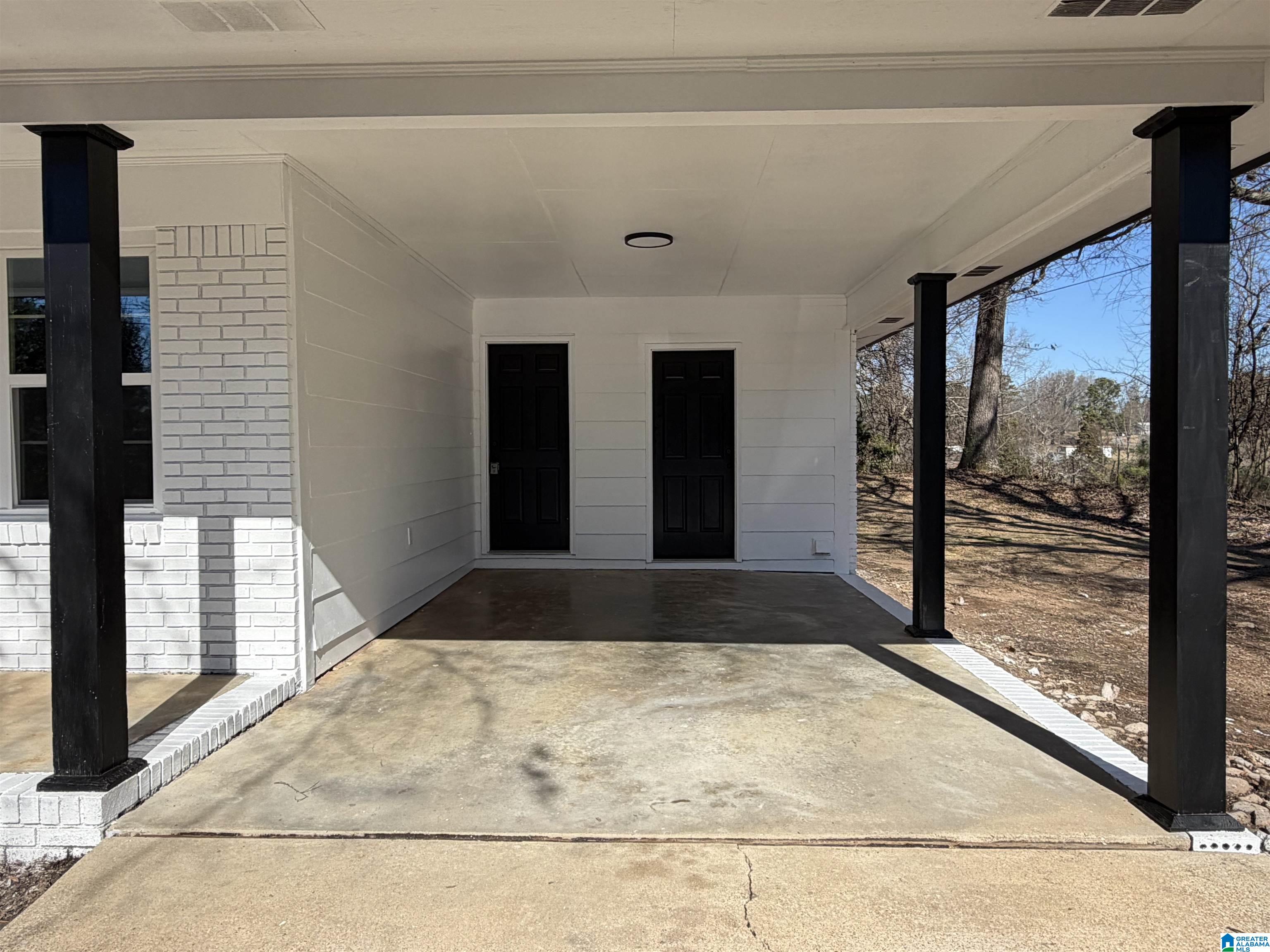 Homes for sale in Weaver, AL | 1027 Hillcrest Dr, Weaver, AL 36277 | MLS# 21441257