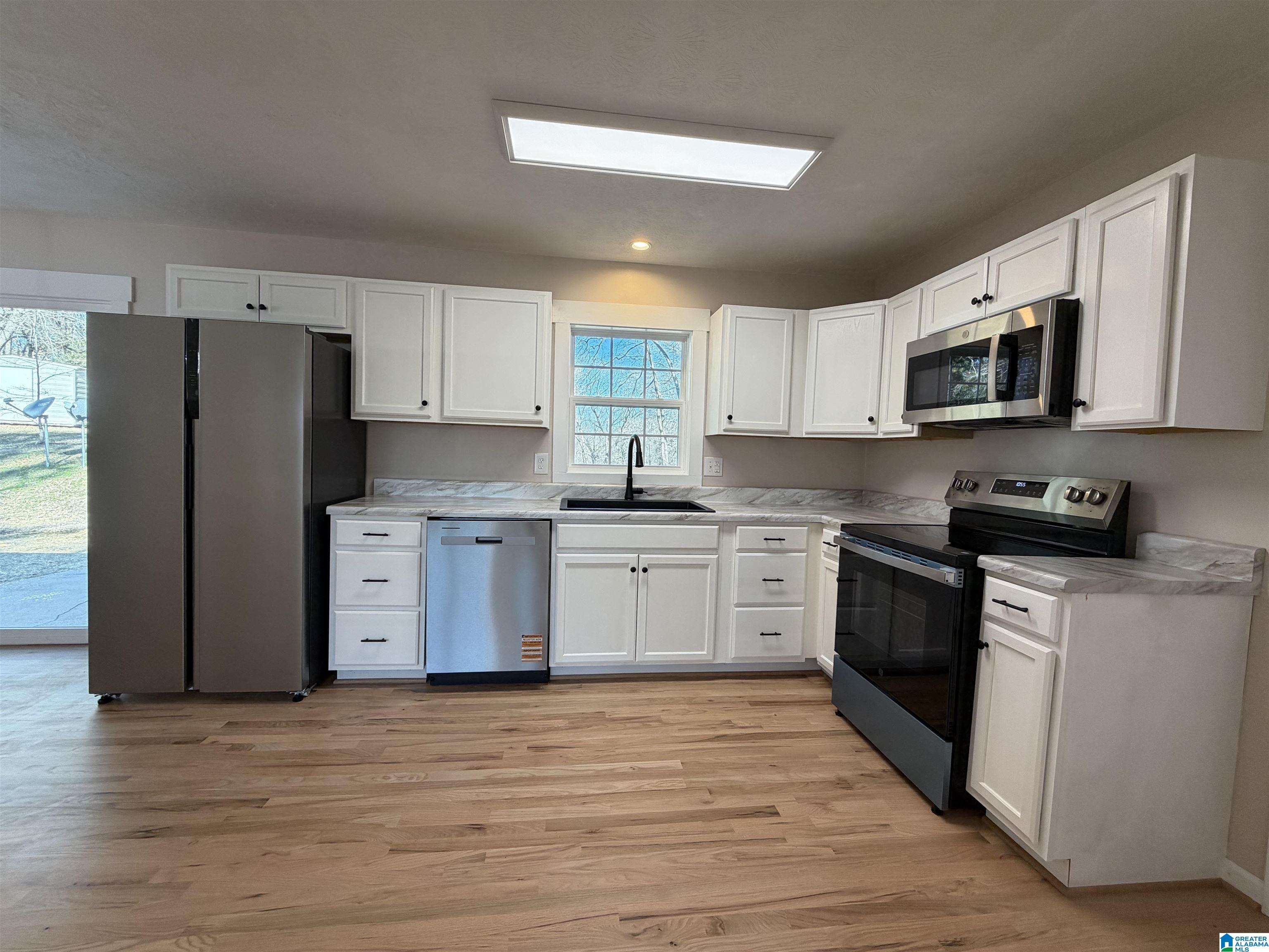 Homes for sale in Weaver, AL | 1027 Hillcrest Dr, Weaver, AL 36277 | MLS# 21441257