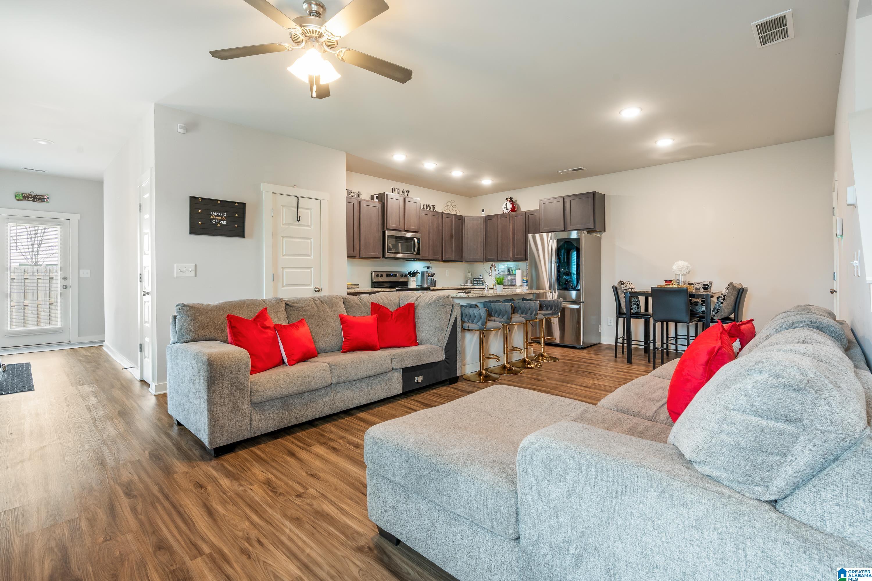 Homes for sale in Calera, AL | 172 The Heights Dr, Calera, AL 35040 | MLS# 21441305