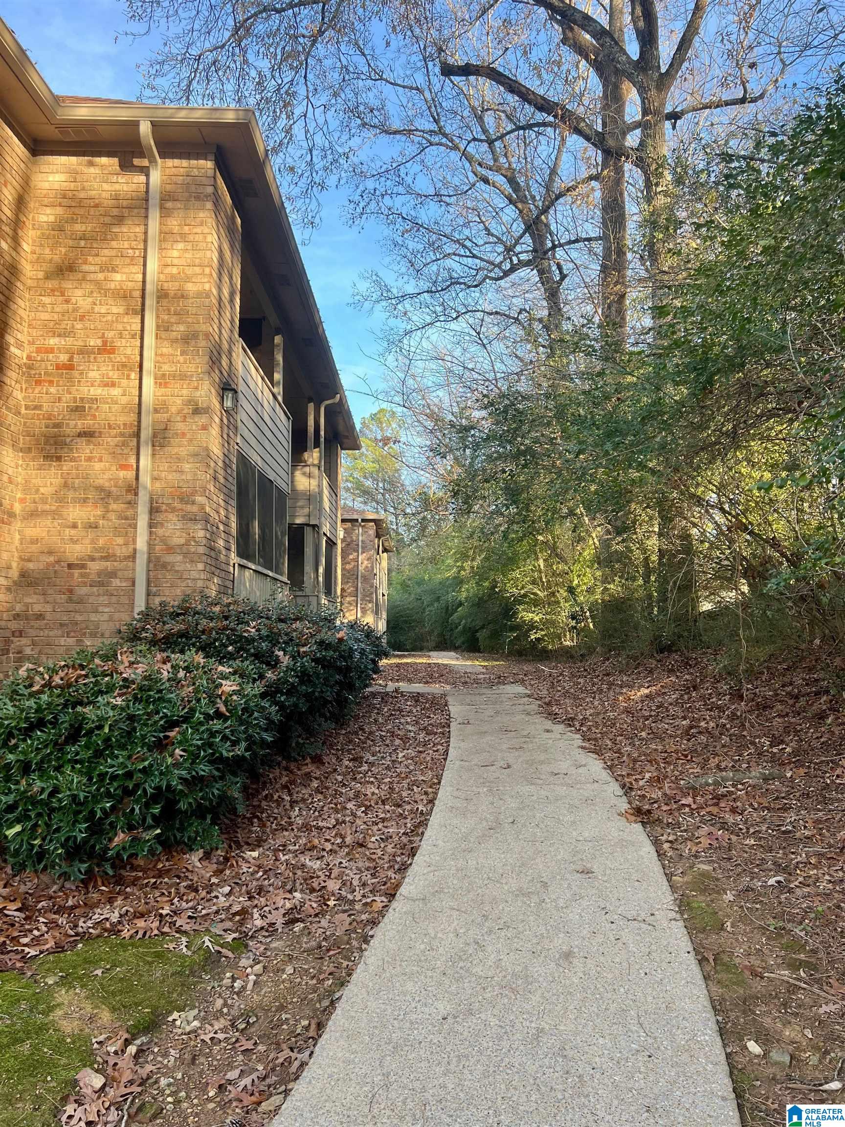 Homes for sale in Hoover, AL | 1906 Patton Creek Lane #1906, Hoover, AL 35226 | MLS# 21441335