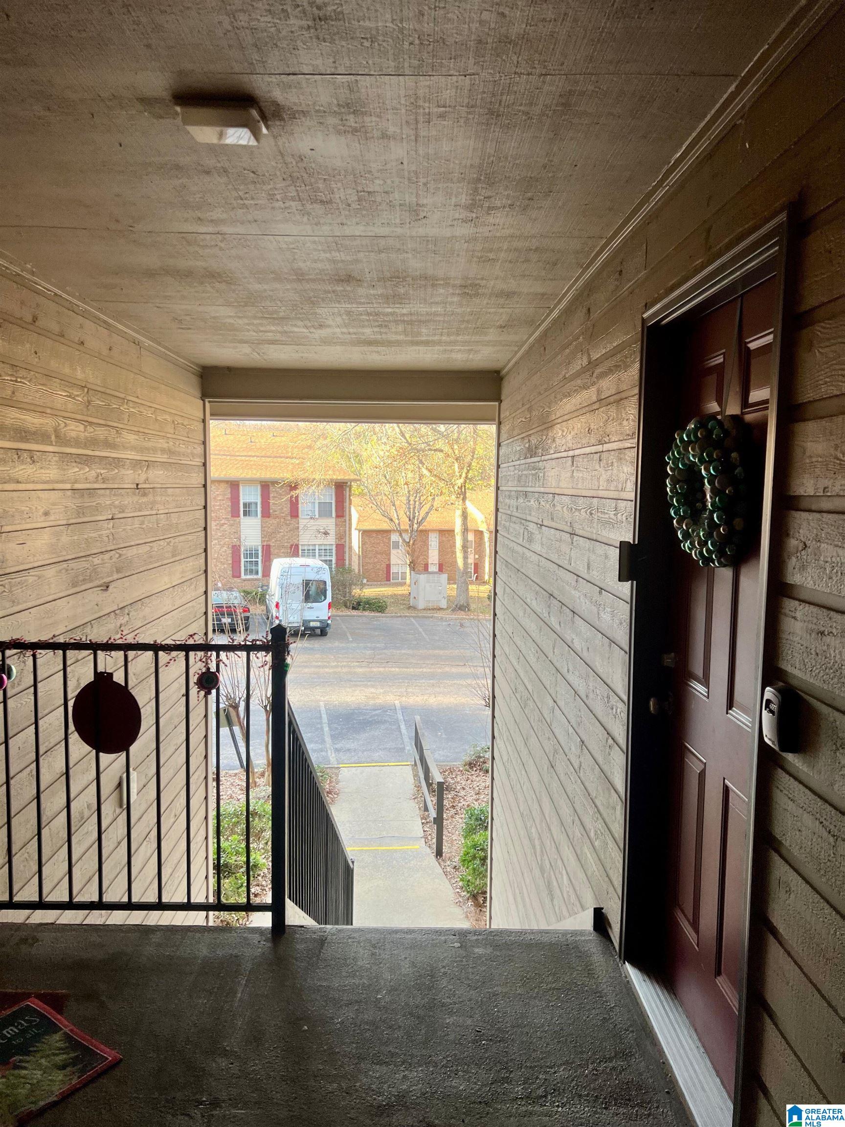 Homes for sale in Hoover, AL | 1906 Patton Creek Lane #1906, Hoover, AL 35226 | MLS# 21441335