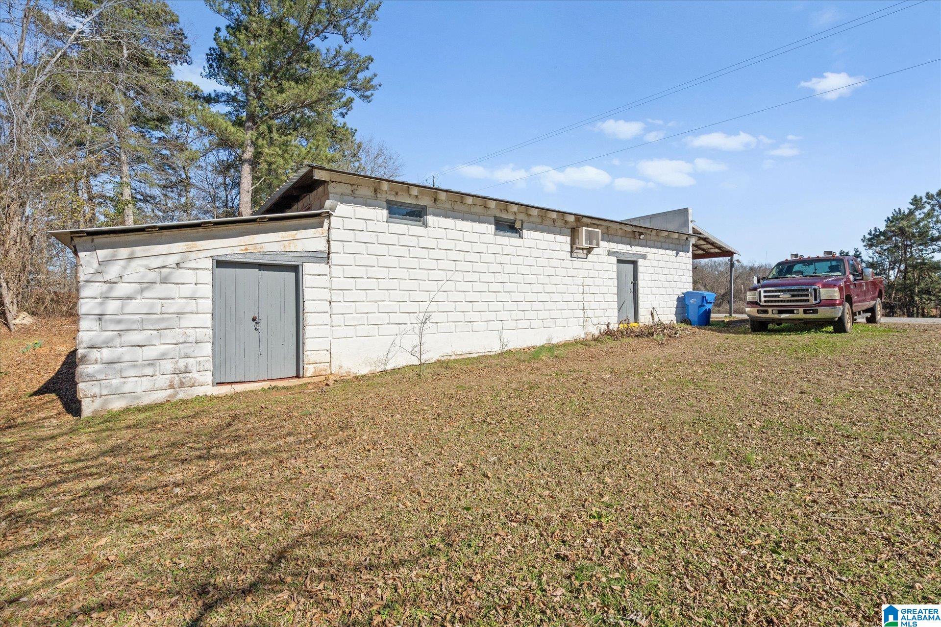 Homes for sale in Roanoke, AL | 4653 County Road 87, Roanoke, AL 36274 | MLS# 21441387