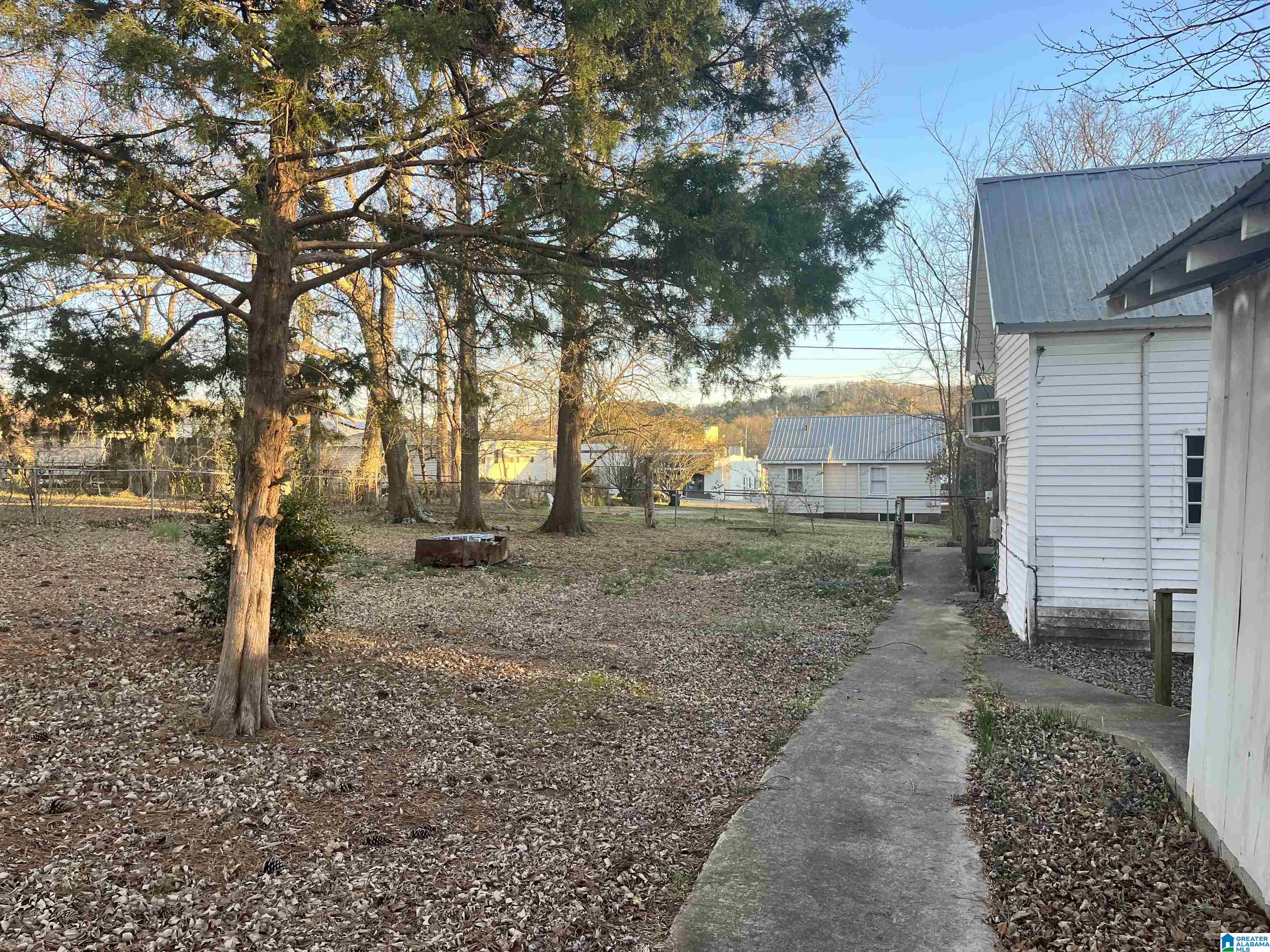 Homes for sale in Pell City, AL | 110 20th Street N, Pell City, AL 35125 | MLS# 21441393