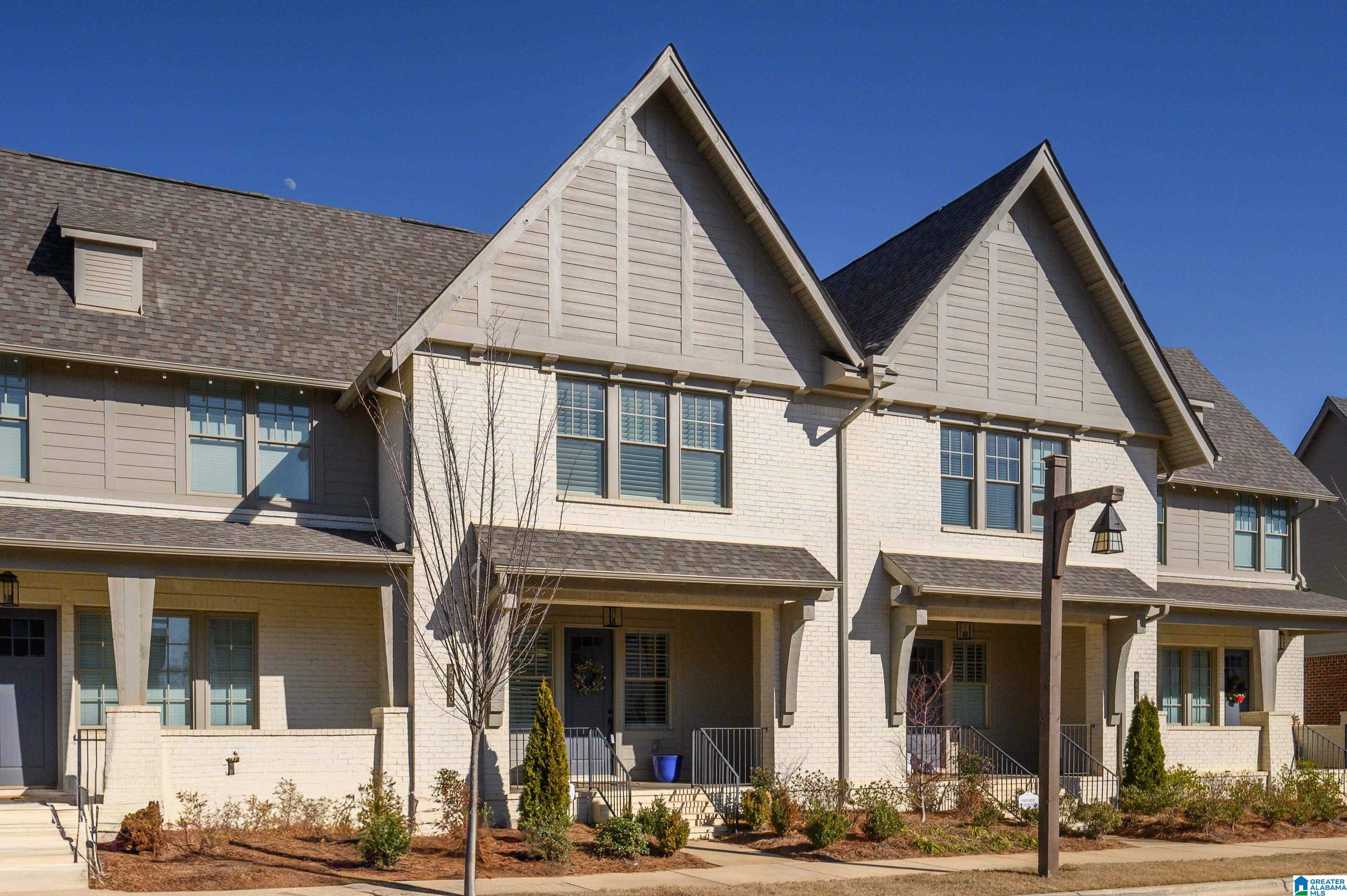 Homes for sale in Hoover, AL | 4630 Everlee Parkway, Hoover, AL 35244 | MLS# 21441410