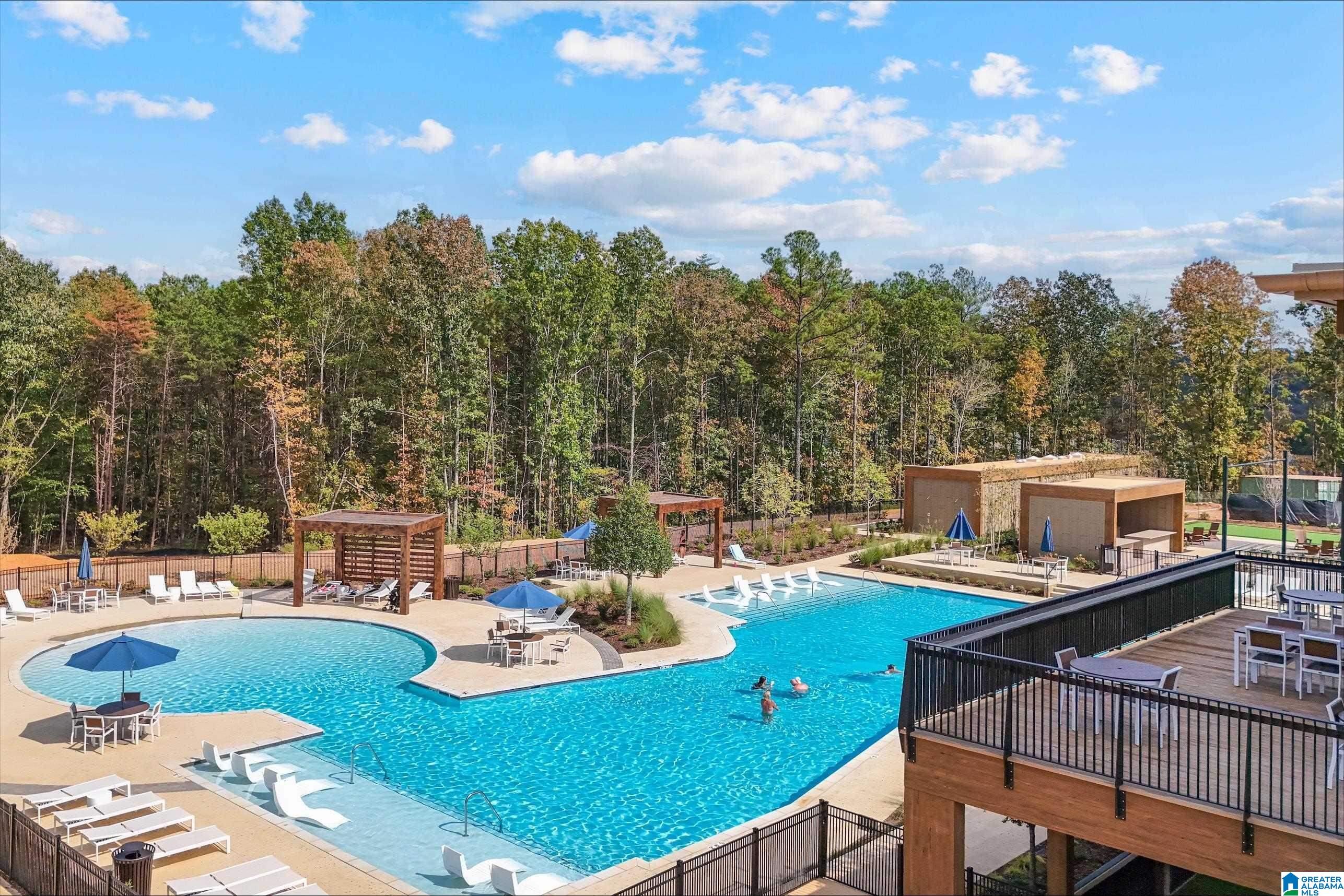 Homes for sale in Hoover, AL | 4630 Everlee Parkway, Hoover, AL 35244 | MLS# 21441410