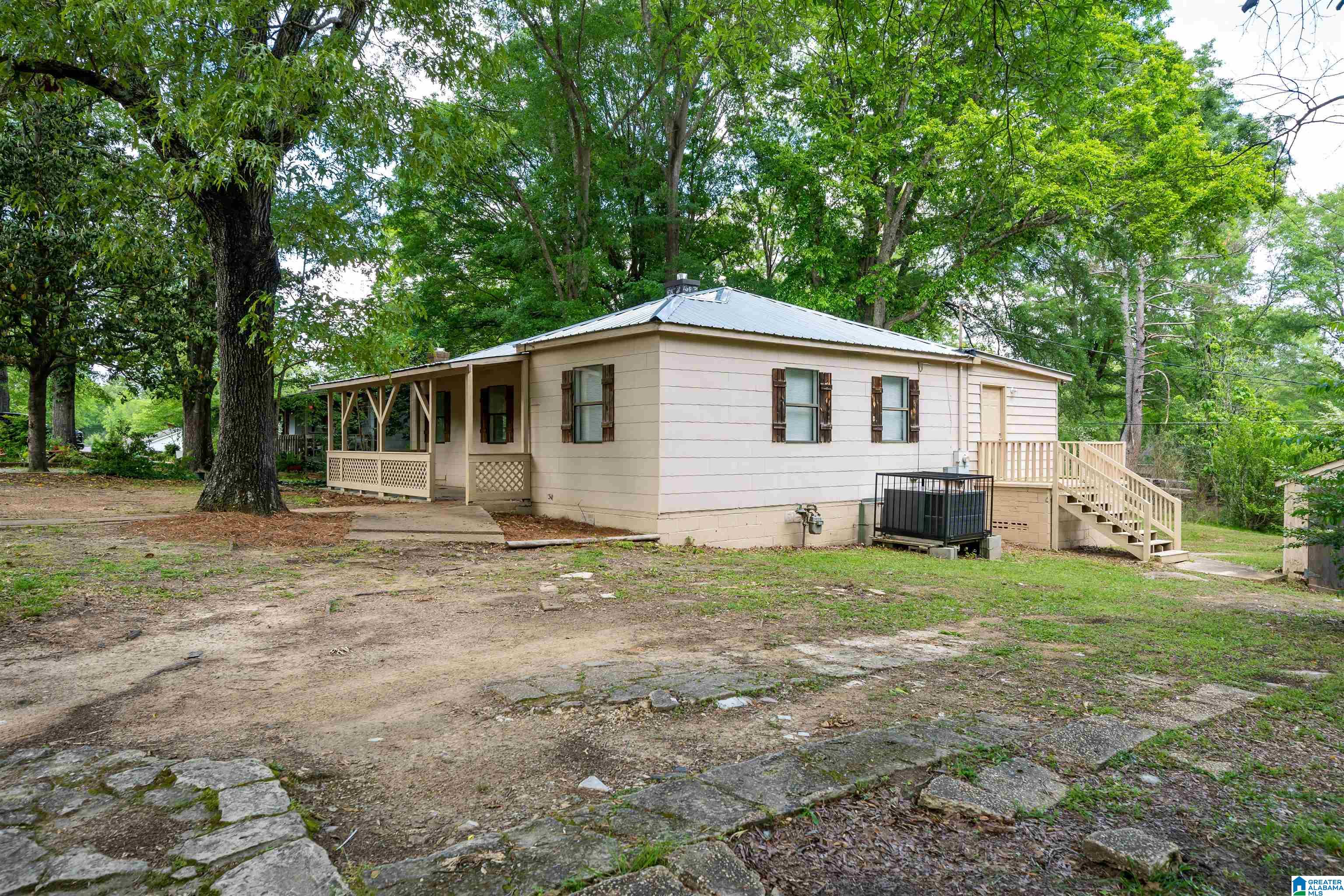Homes for sale in Childersburg, AL | 496 15Th Avenue Sw, Childersburg, AL 35044 | MLS# 21441433