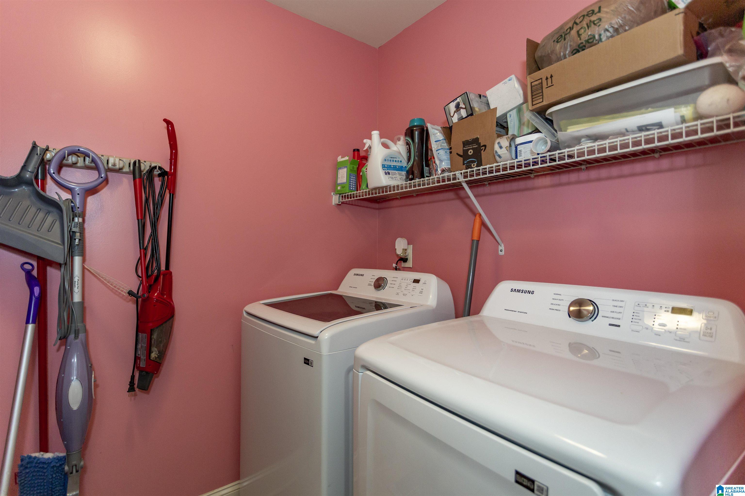 Homes for sale in Gardendale, AL | 5104 Summit Court, Gardendale, AL 35071 | MLS# 21441480