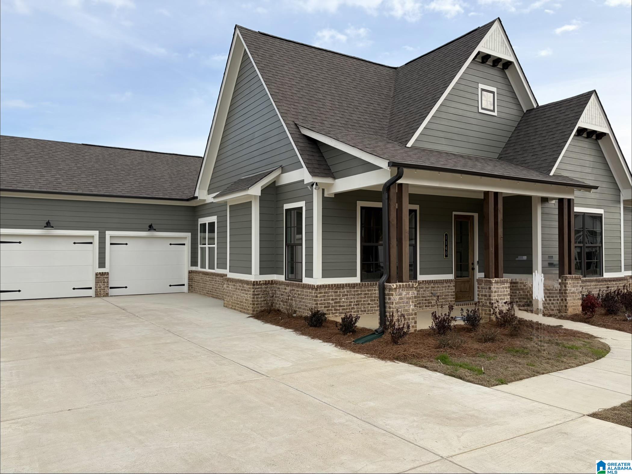 Homes for sale in Moody, AL | 1140 Oak Boulevard, Moody, AL 35004 | MLS# 21441484