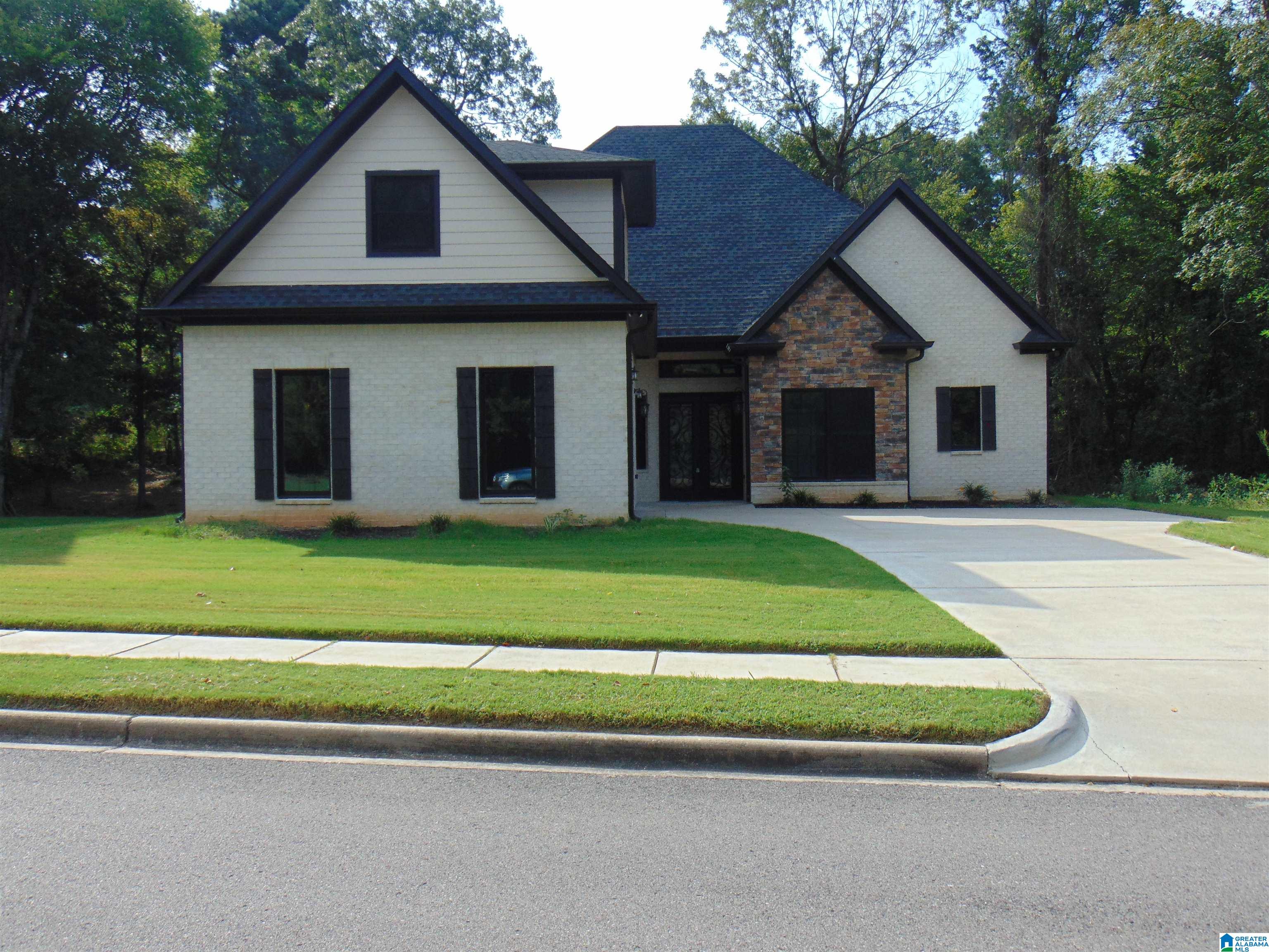 1st image of 117 Melbourne Circle, Bessemer, AL 35022 | MLS# 21441488