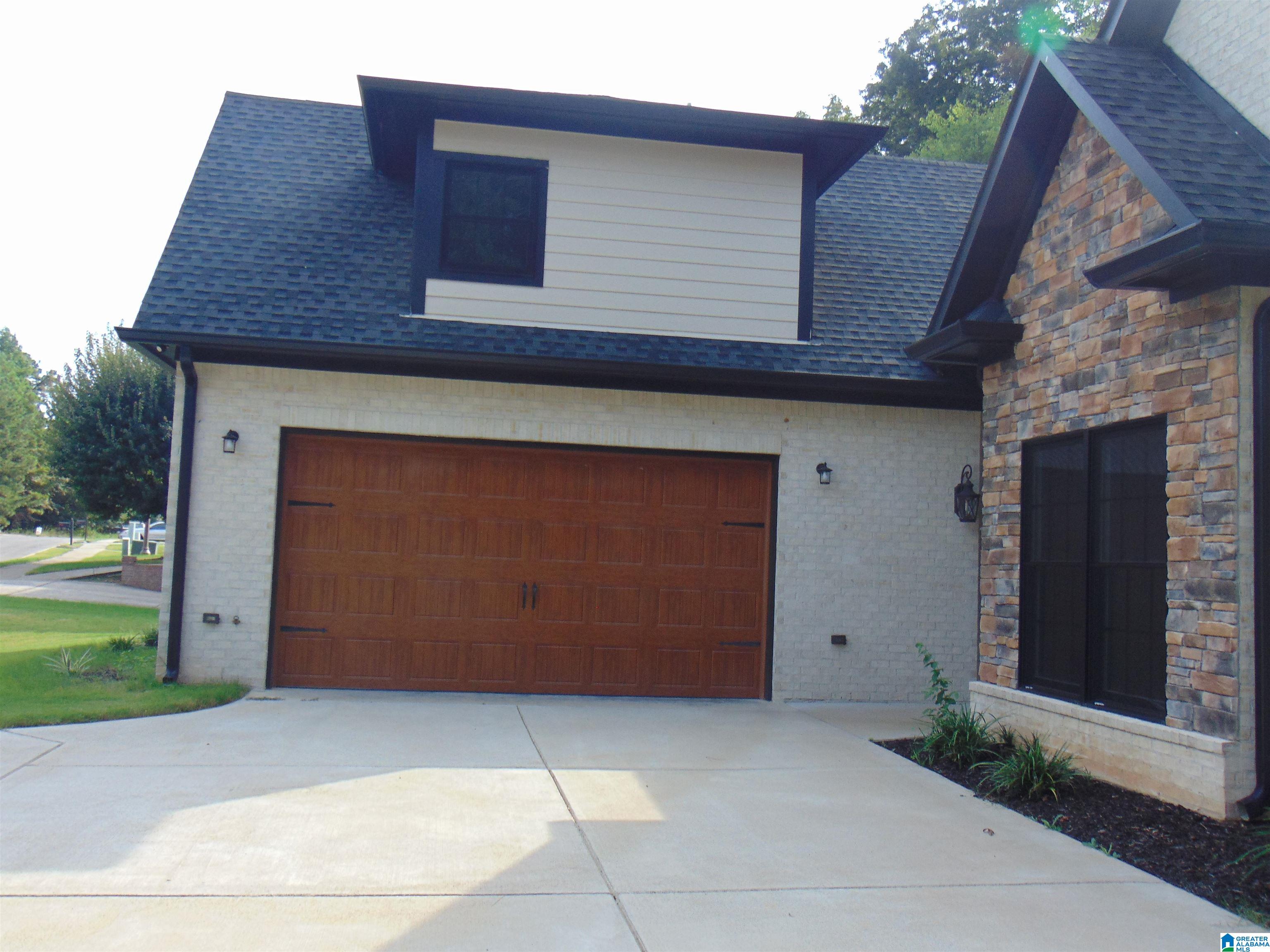 2nd image of 117 Melbourne Circle, Bessemer, AL 35022 | MLS# 21441488