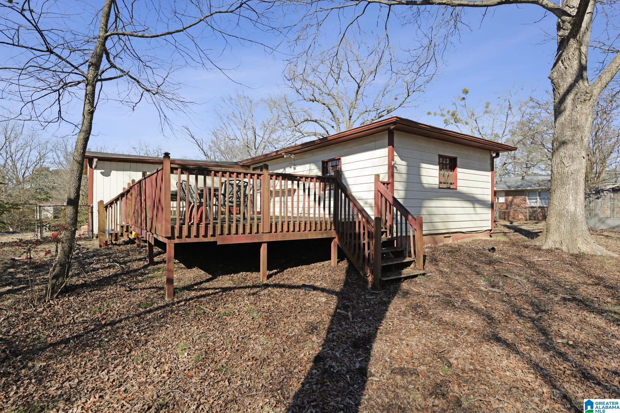 Homes for sale in Hueytown, AL | 327 Carver Avenue, Hueytown, AL 35023 | MLS# 21441515